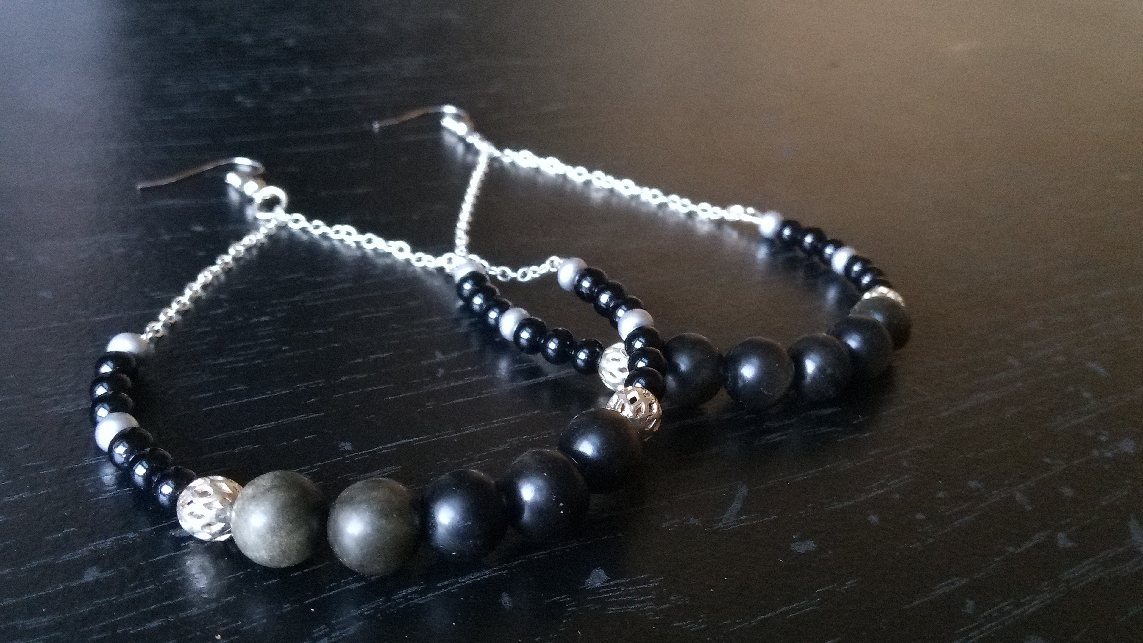 BLACK MOON STONE CHAIN HOOP EARRINGS
