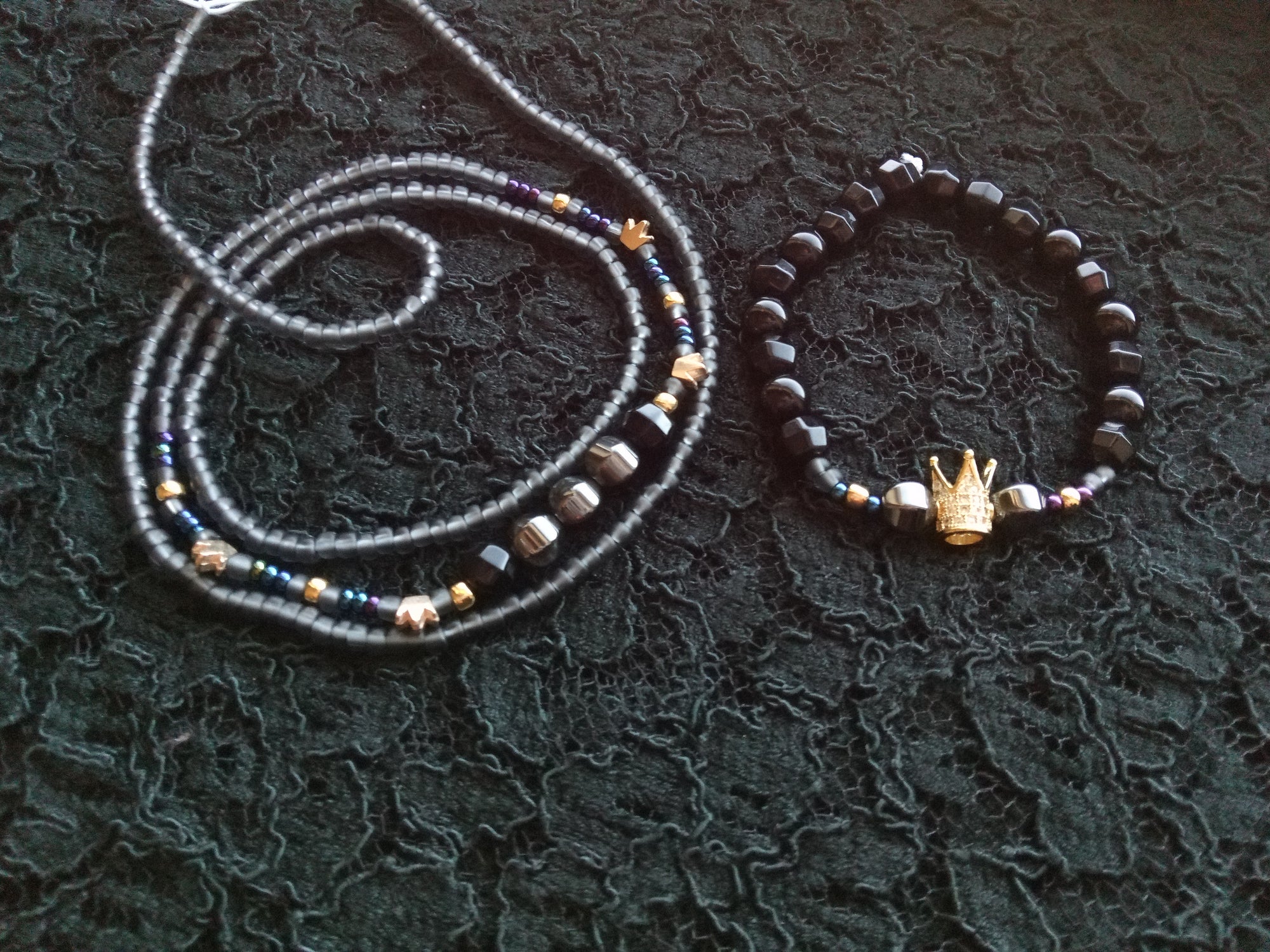 HIS QUEEN ...HER KING ( HEMATITE HIS&HERS SET )