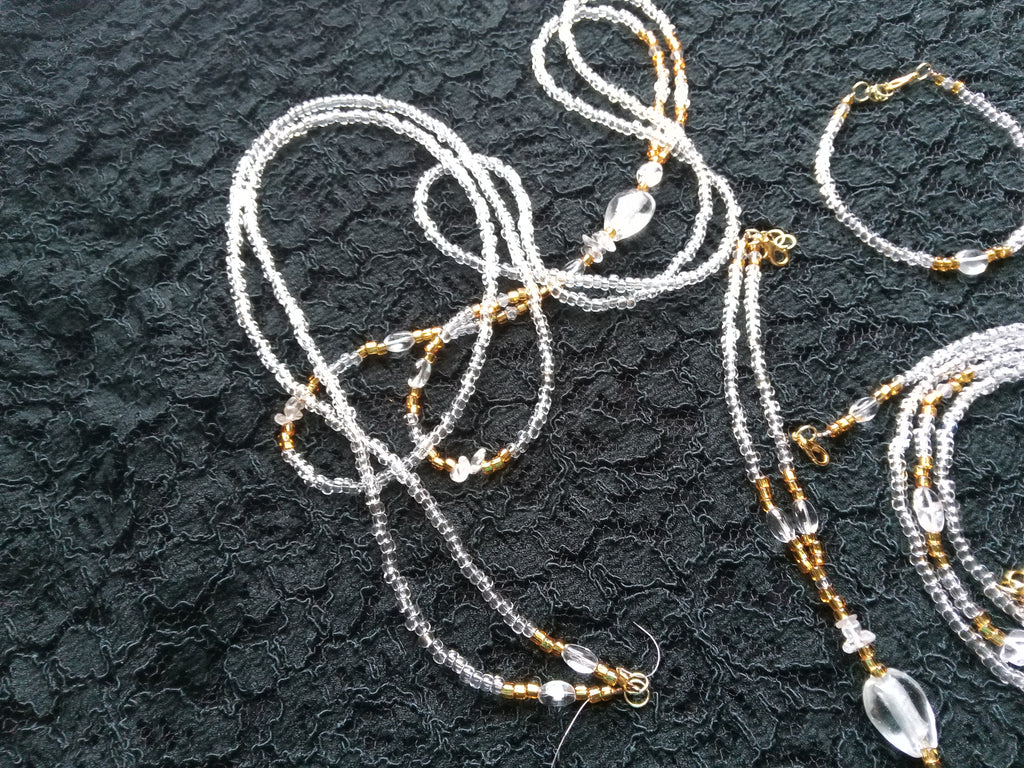 GOLD CRYSTALS ( CLEAR QUARTZ SET )