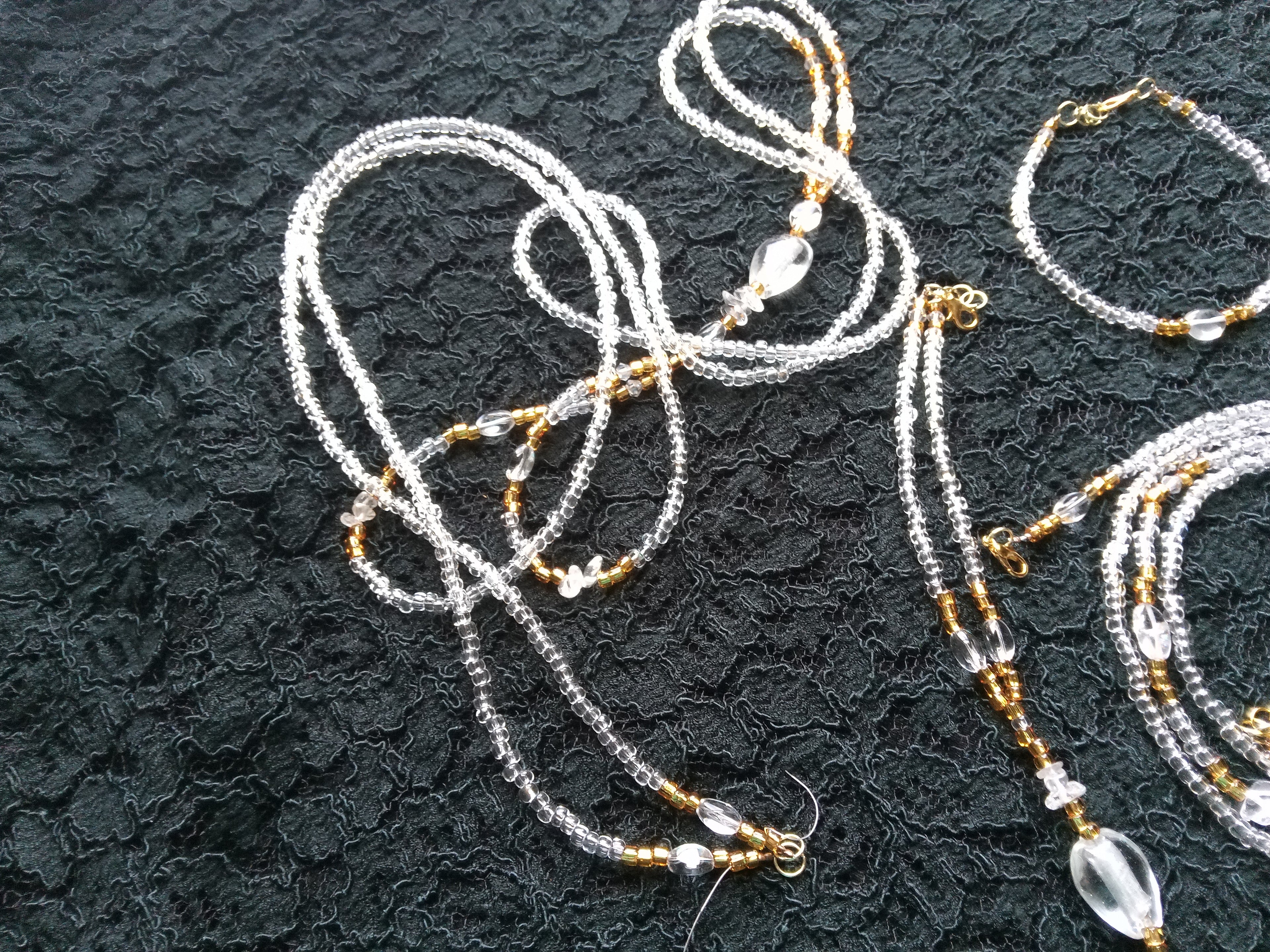 GOLD CRYSTALS ( CLEAR QUARTZ SET )