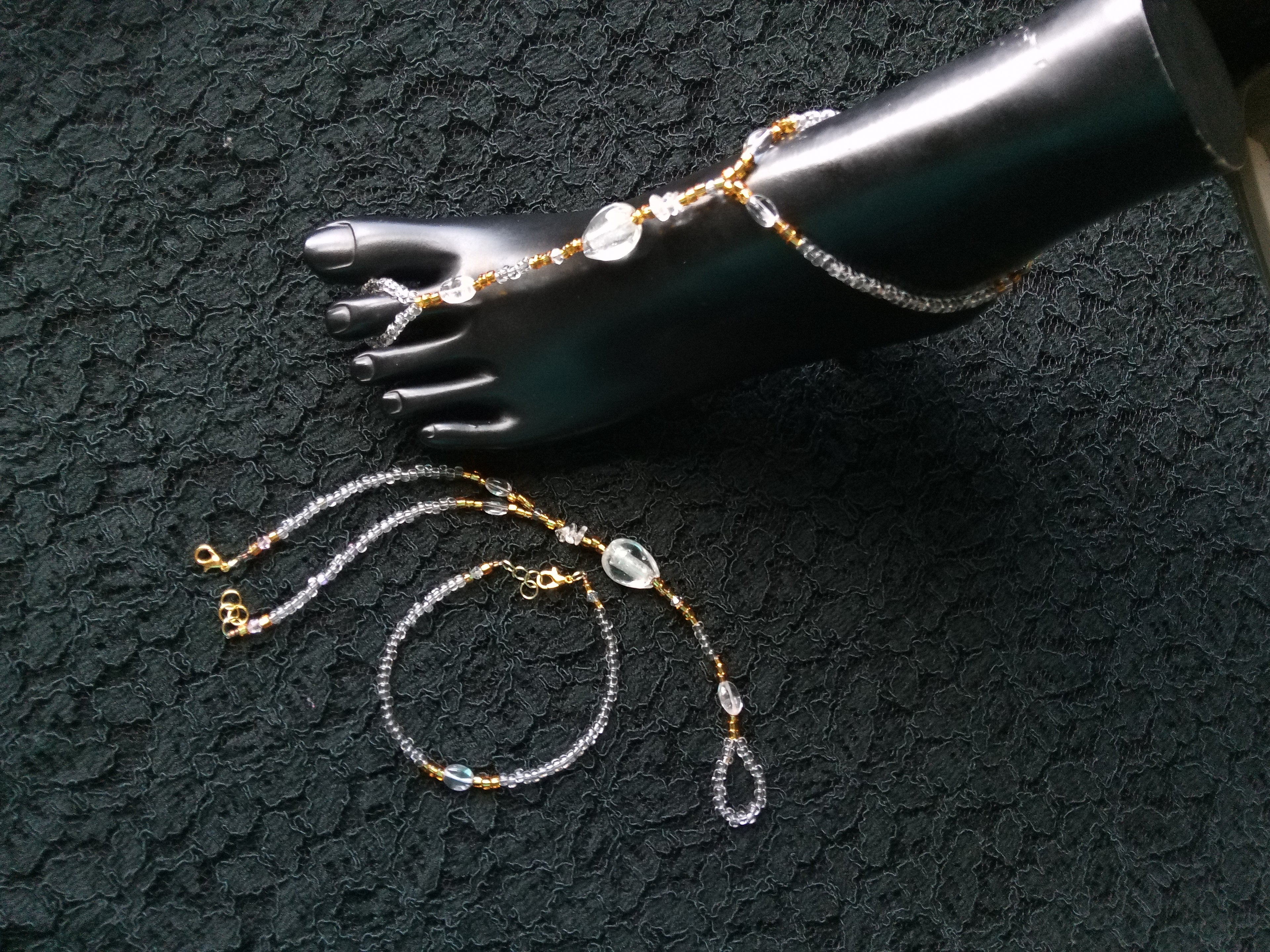 GOLD CRYSTALS ( CLEAR QUARTZ SET )