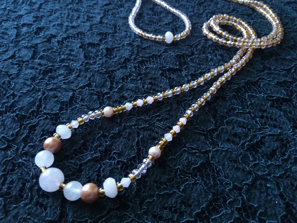 LOVE BLOSSOMS ( ROSE QUARTZ TIE SET )