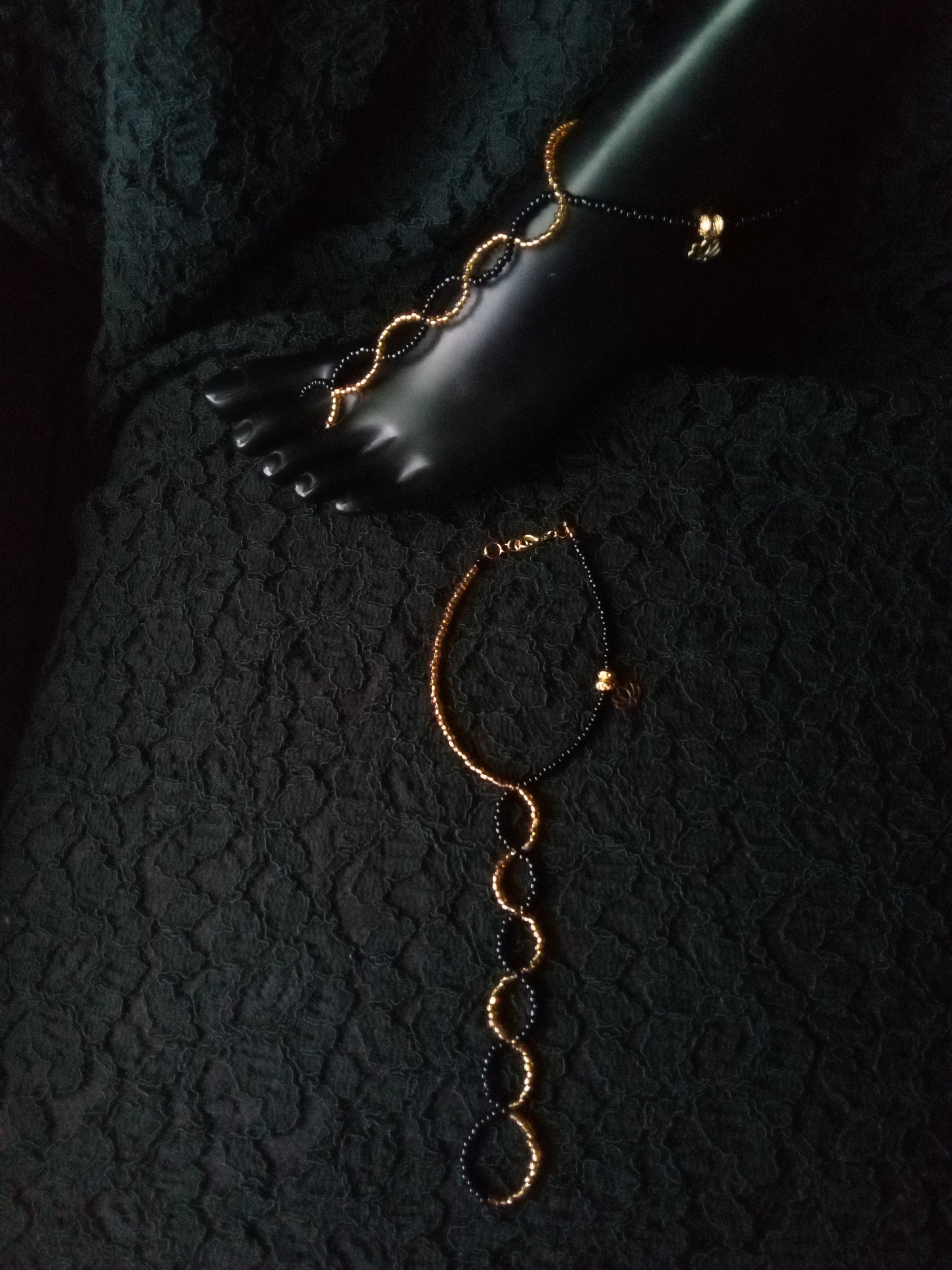 ROYALTY IN HER DNA FOOT JEWELRY