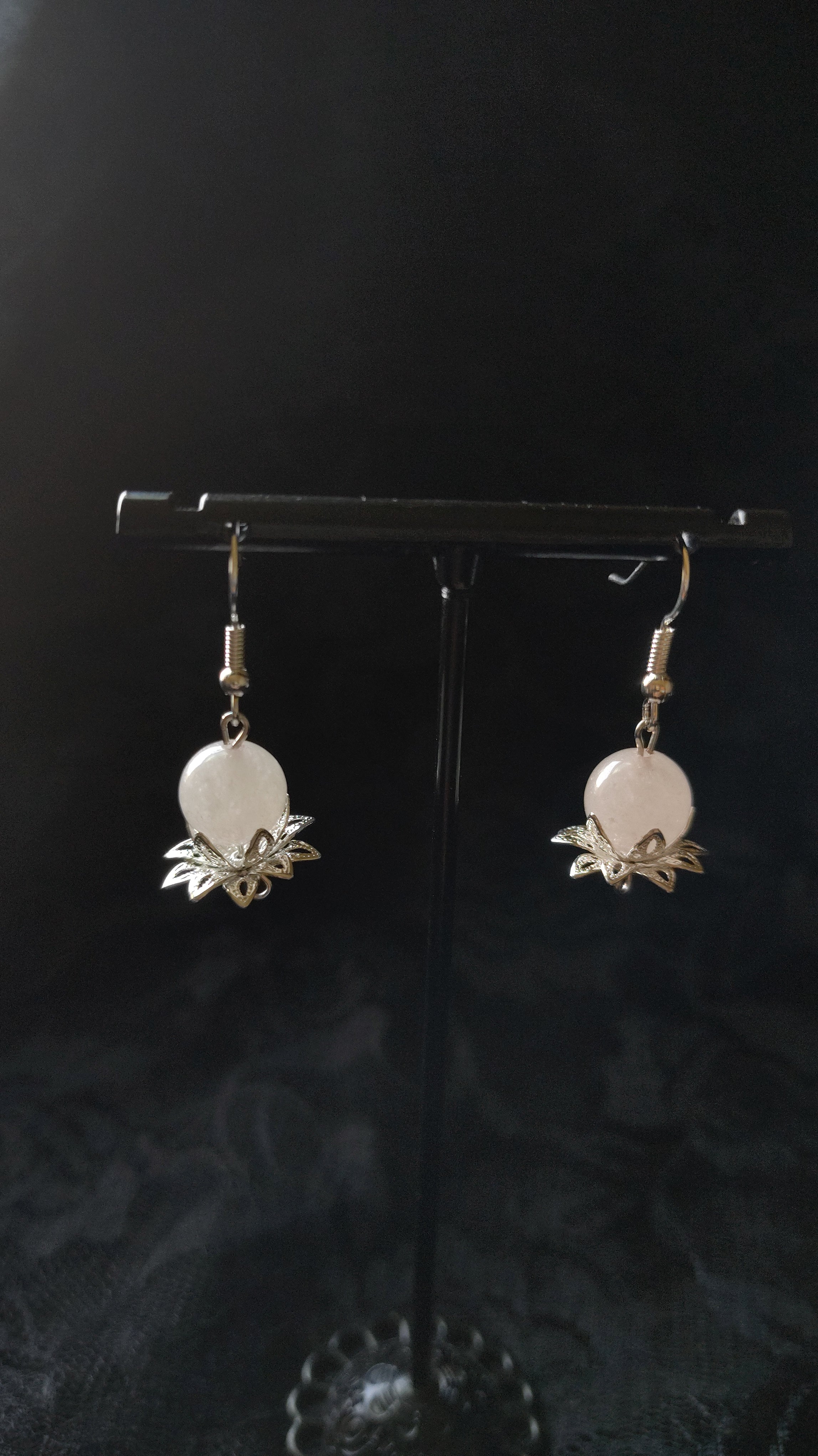 LOTUS FLOWER DROPS ( ROSE QUARTZ)