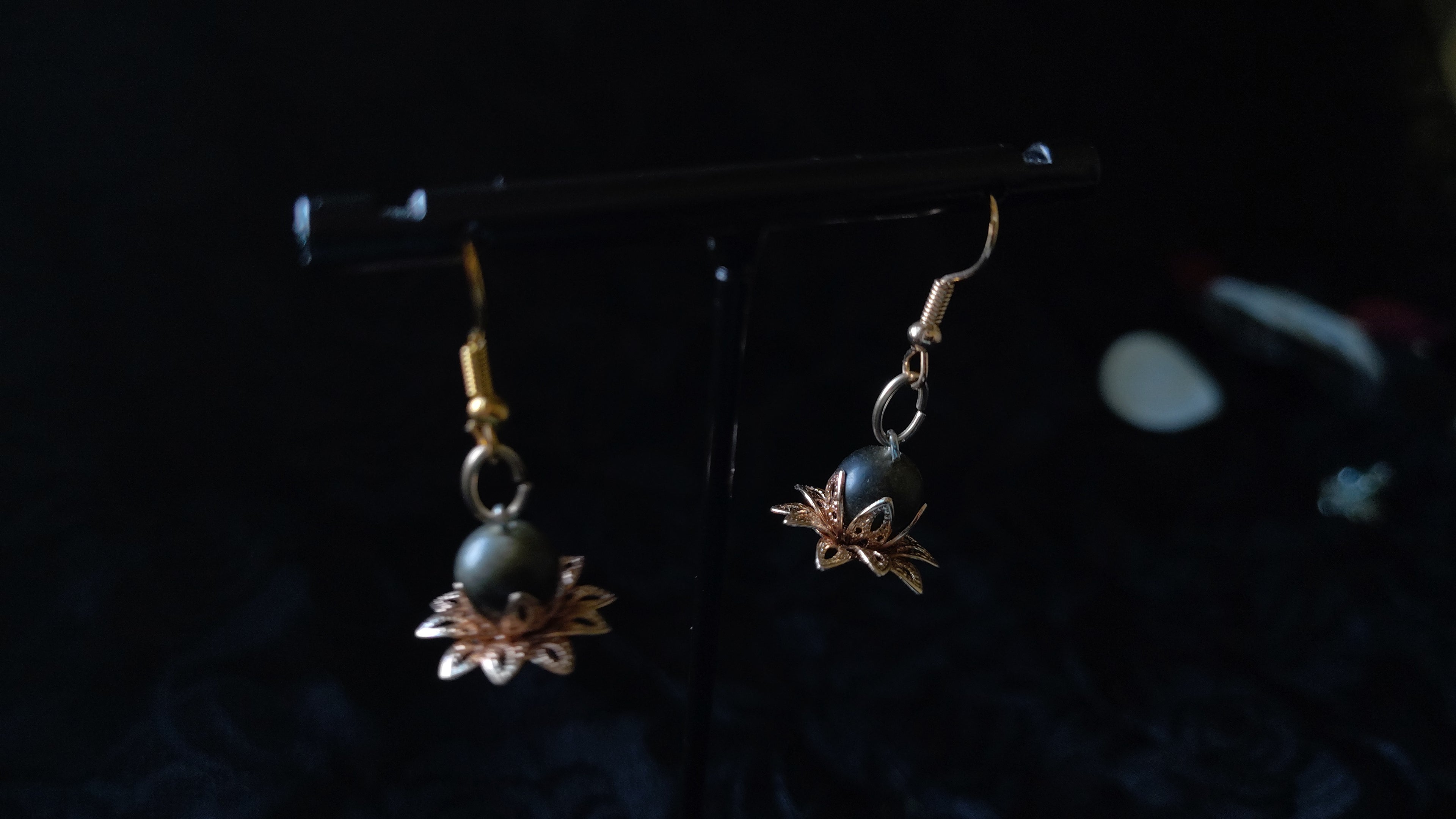 LOTUS FLOWER DROPS ( BLACK MOON STONE)
