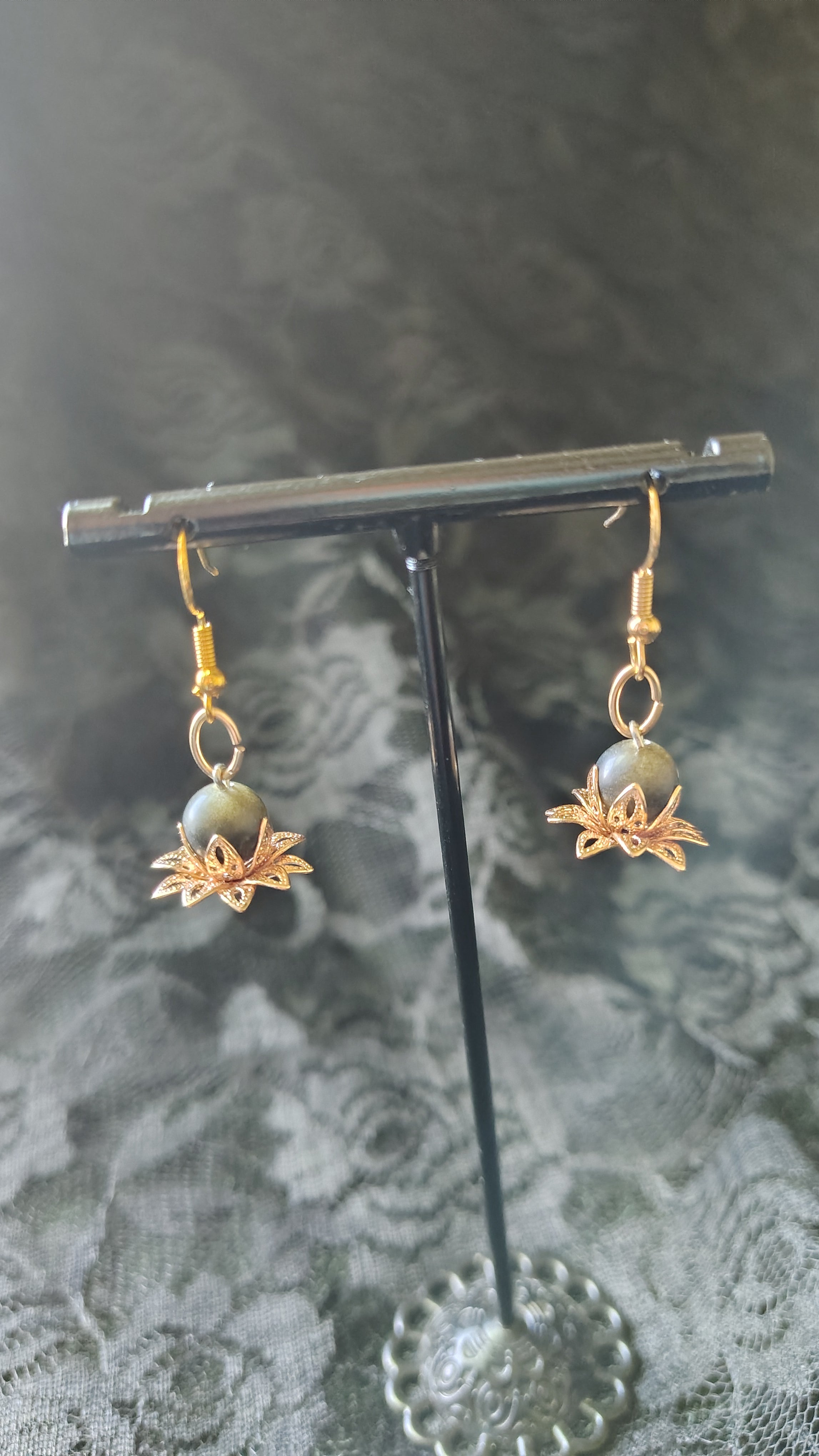 LOTUS FLOWER DROPS ( BLACK MOON STONE)