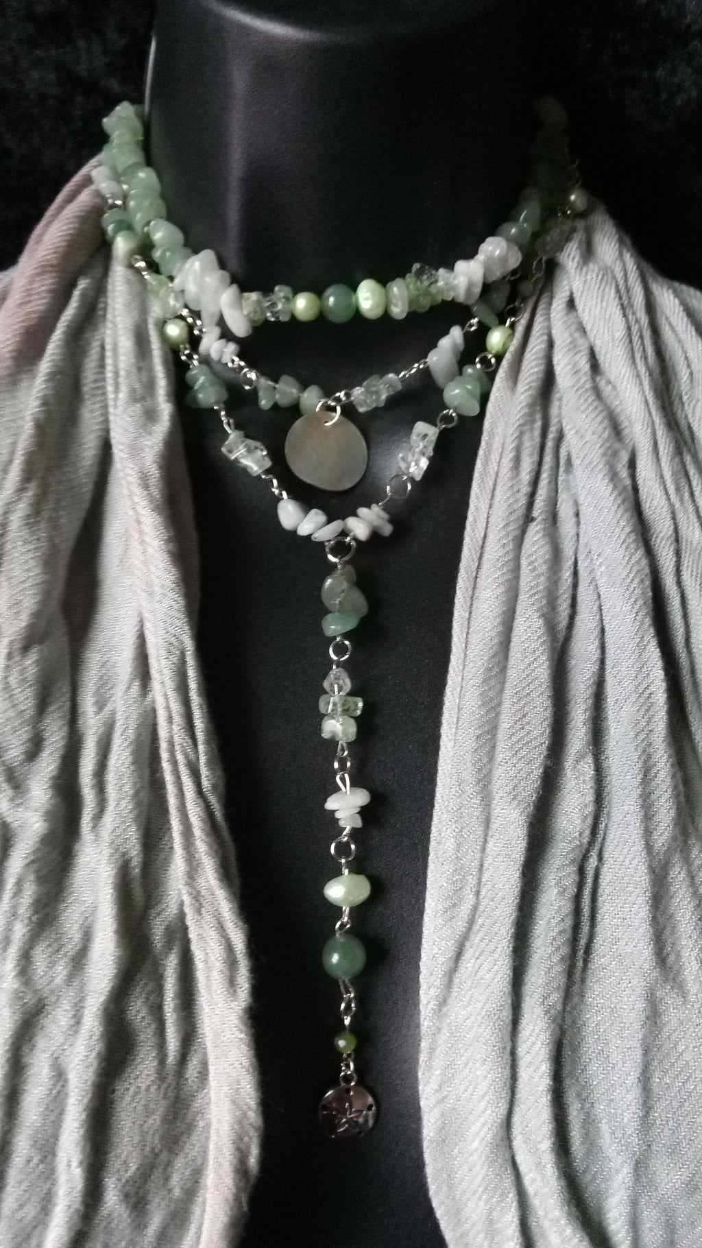 AQUAMARINE & GREEN AVENTURINE collar necklace with earrings