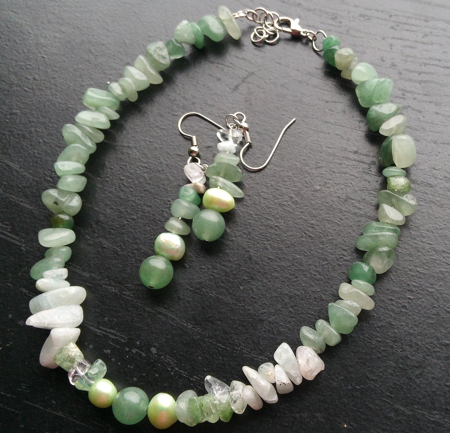 AQUAMARINE & GREEN AVENTURINE collar necklace with earrings