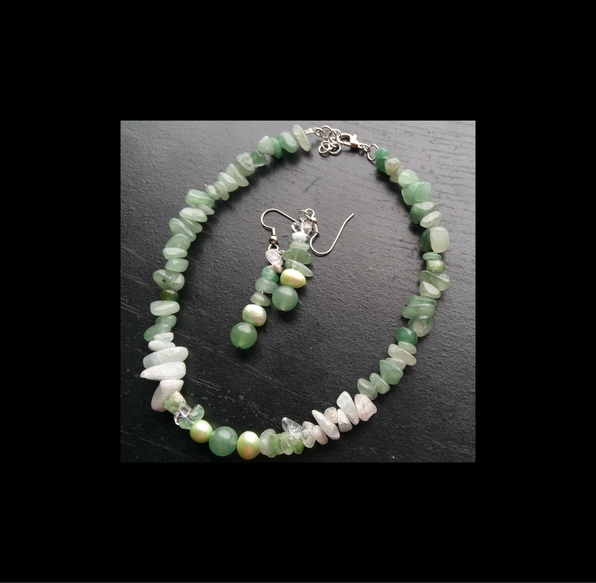 AQUAMARINE & GREEN AVENTURINE collar necklace with earrings