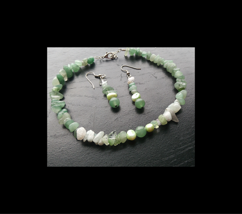 AQUAMARINE & GREEN AVENTURINE collar necklace with earrings