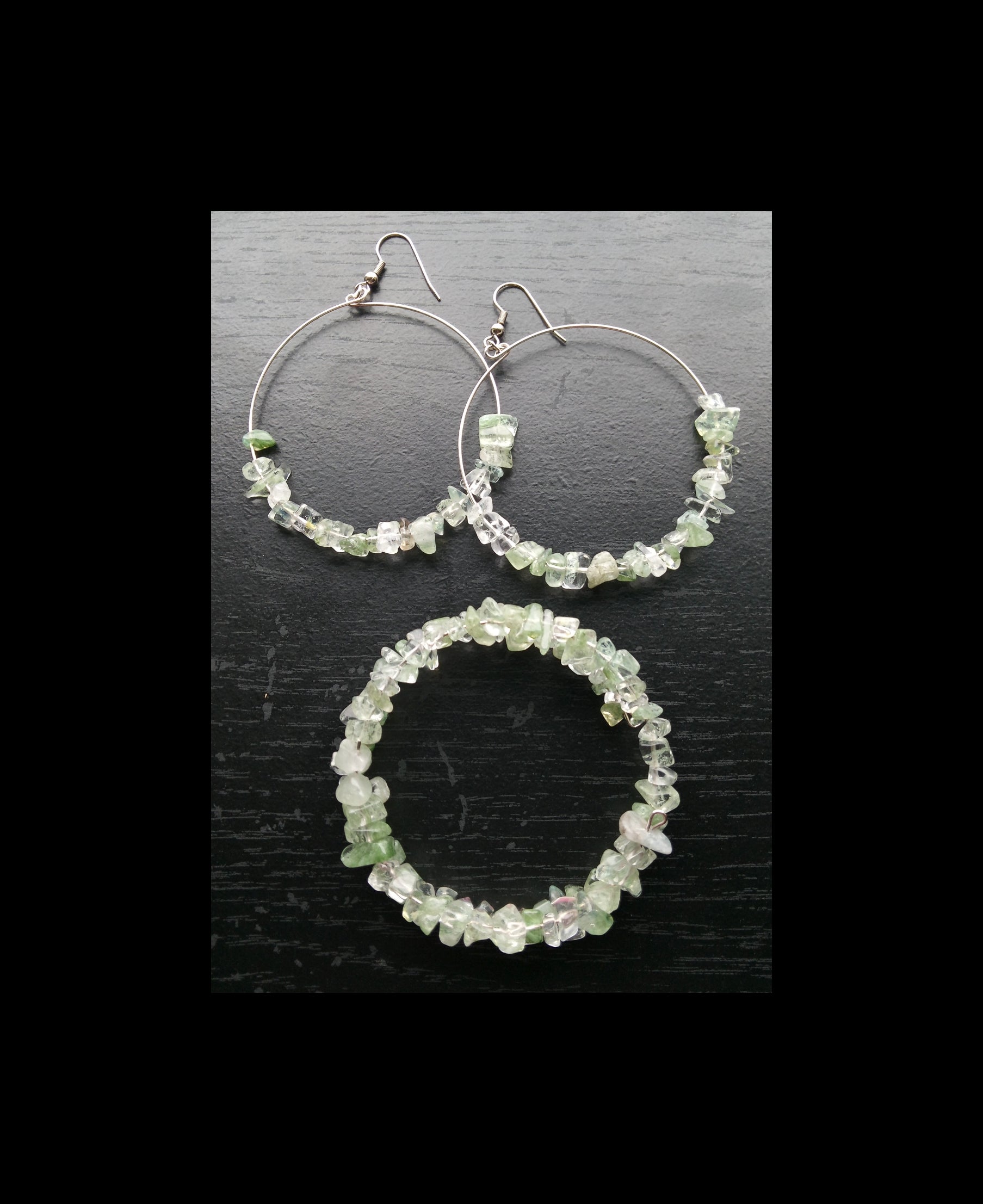 GLASS MOSS CHIP BEADS