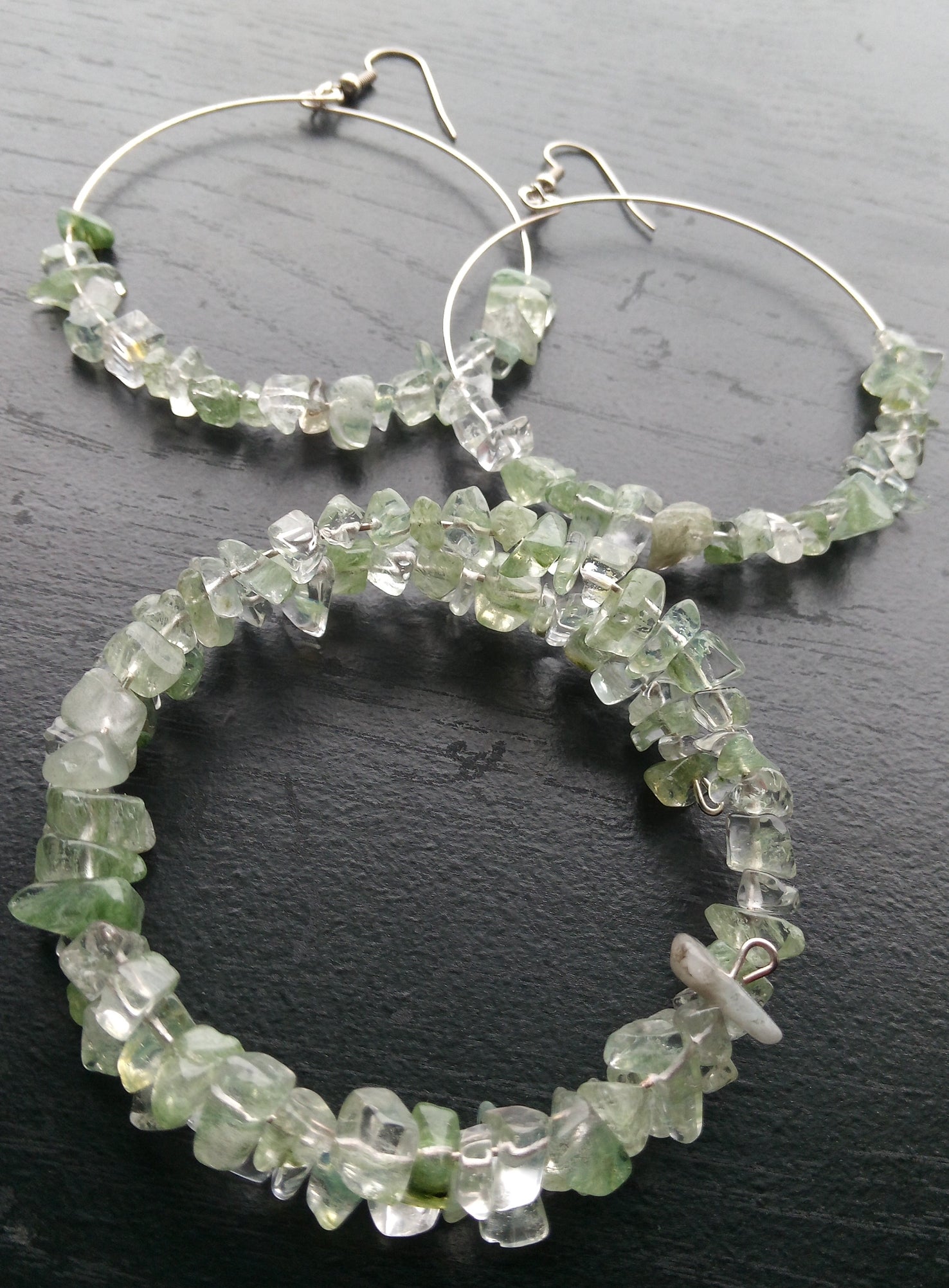 GLASS MOSS CHIP BEADS