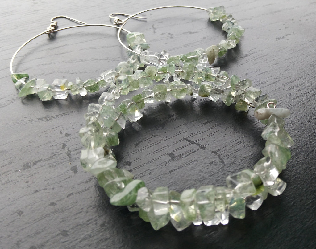 GLASS MOSS CHIP BEADS