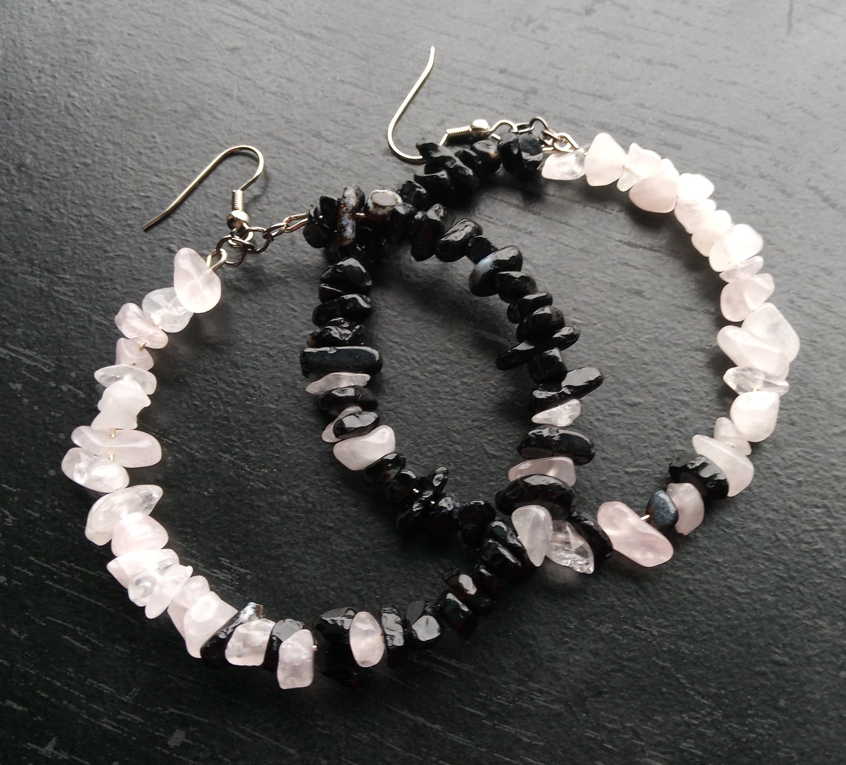ROSE QUARTZ & ONXY hoop earrings