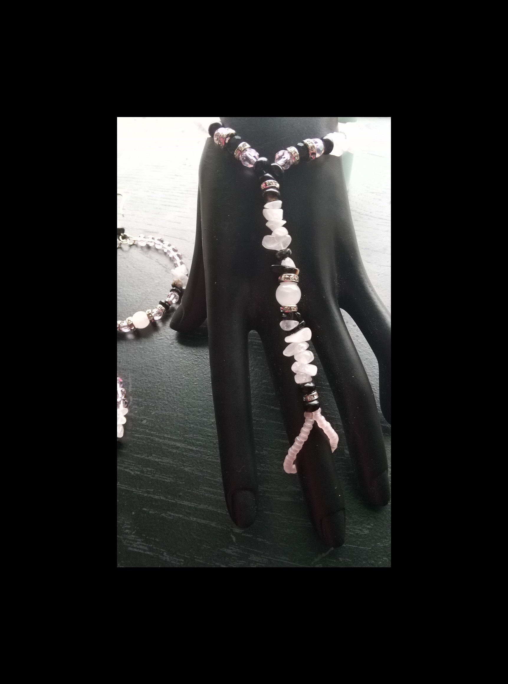 ROSE QUARTZ & ONXY hand bracelet hoop earrings