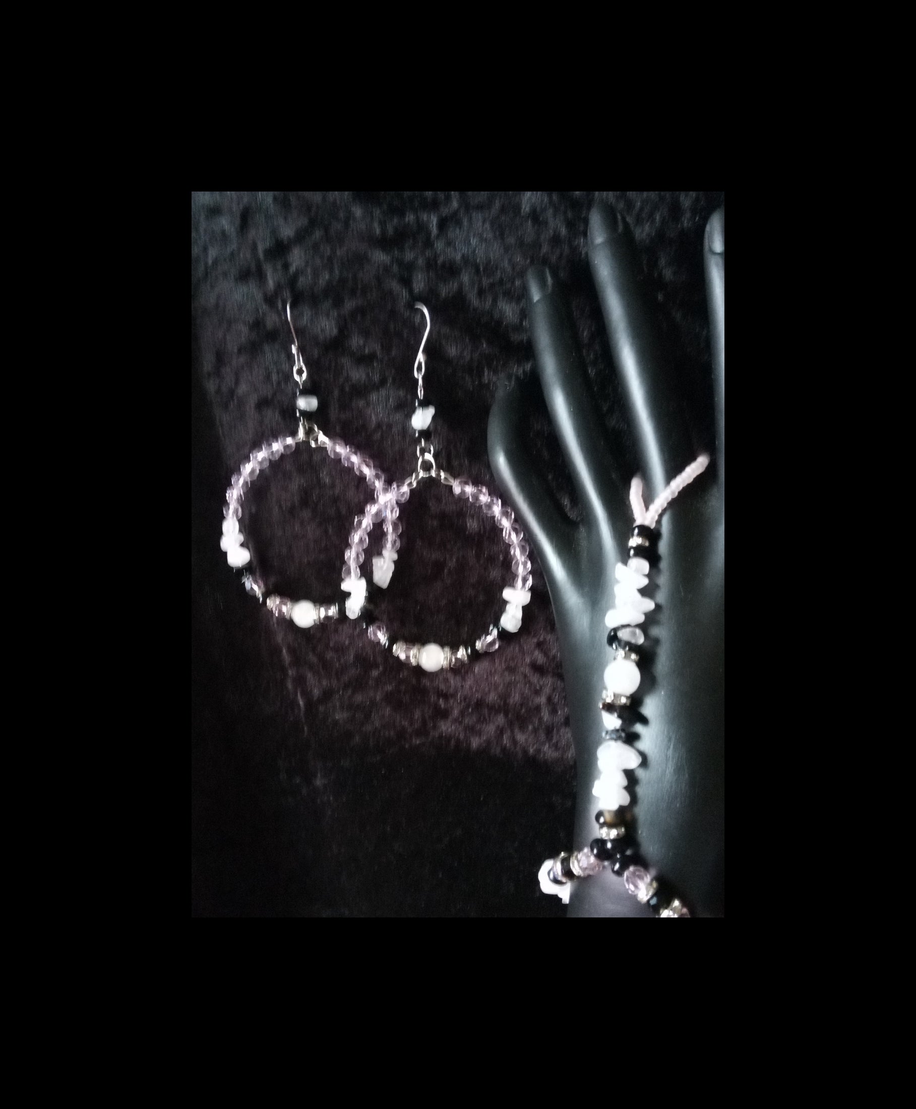 ROSE QUARTZ & ONXY hand bracelet hoop earrings