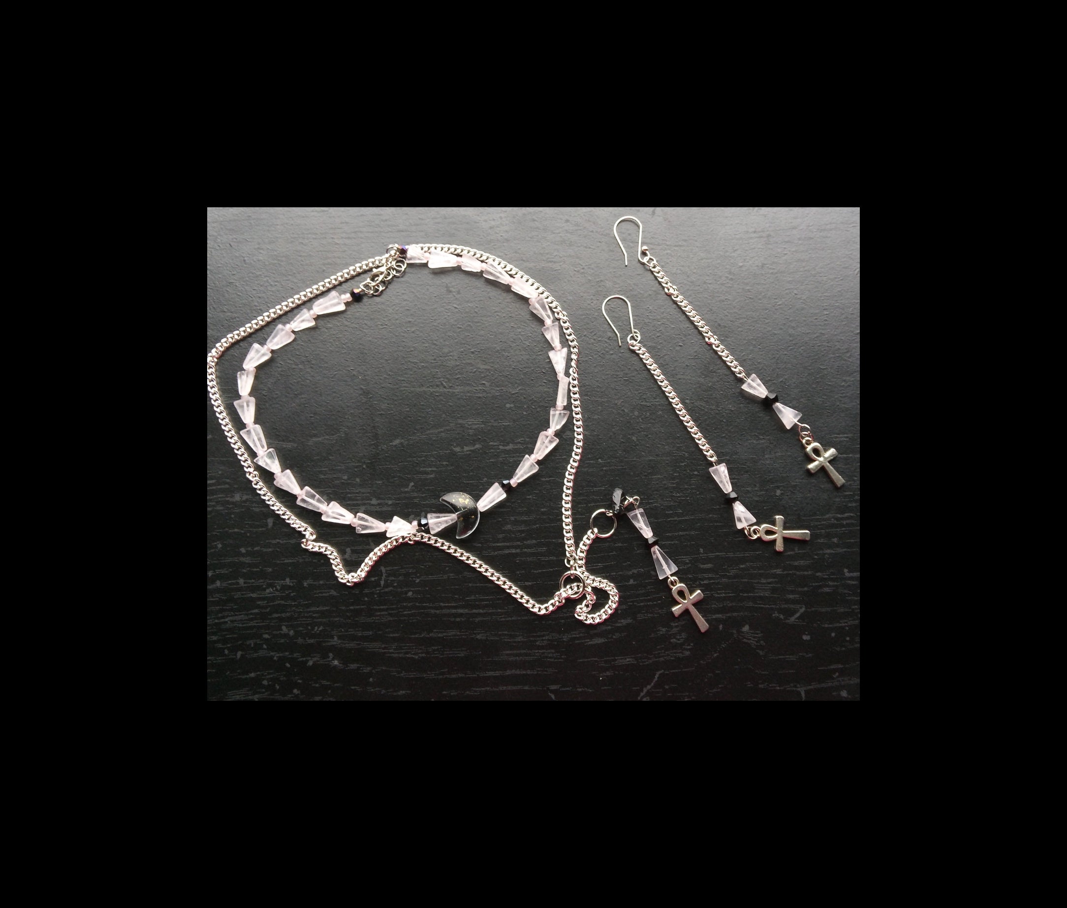 ROSE QUARTZ & ONXY chain body necklace
