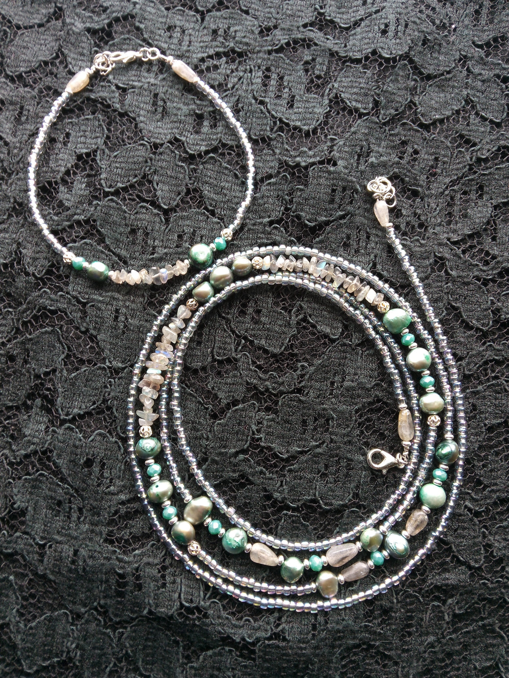 HER HEALING ( LABRADORITE)