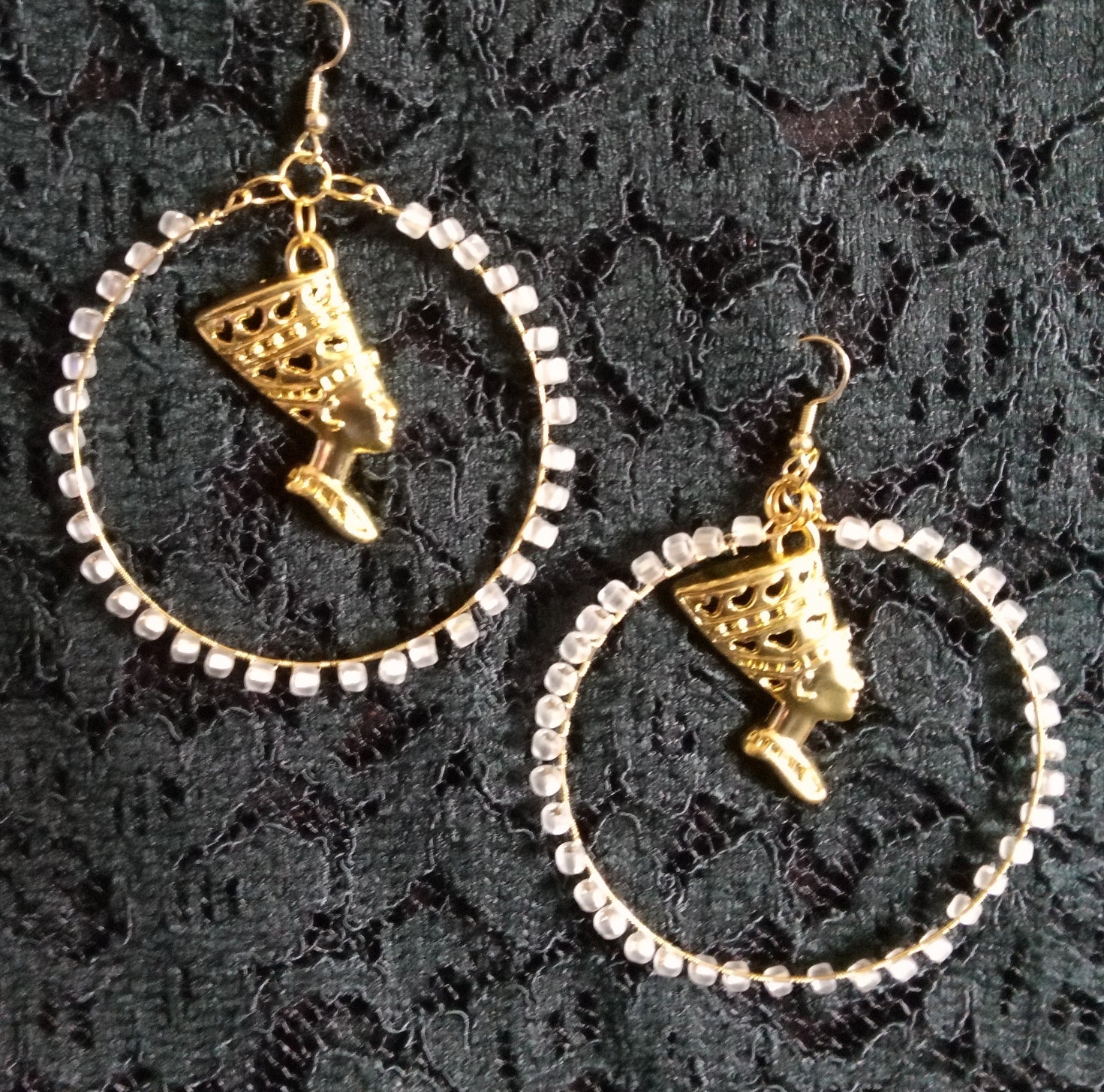 NEFERTITI HOOPS