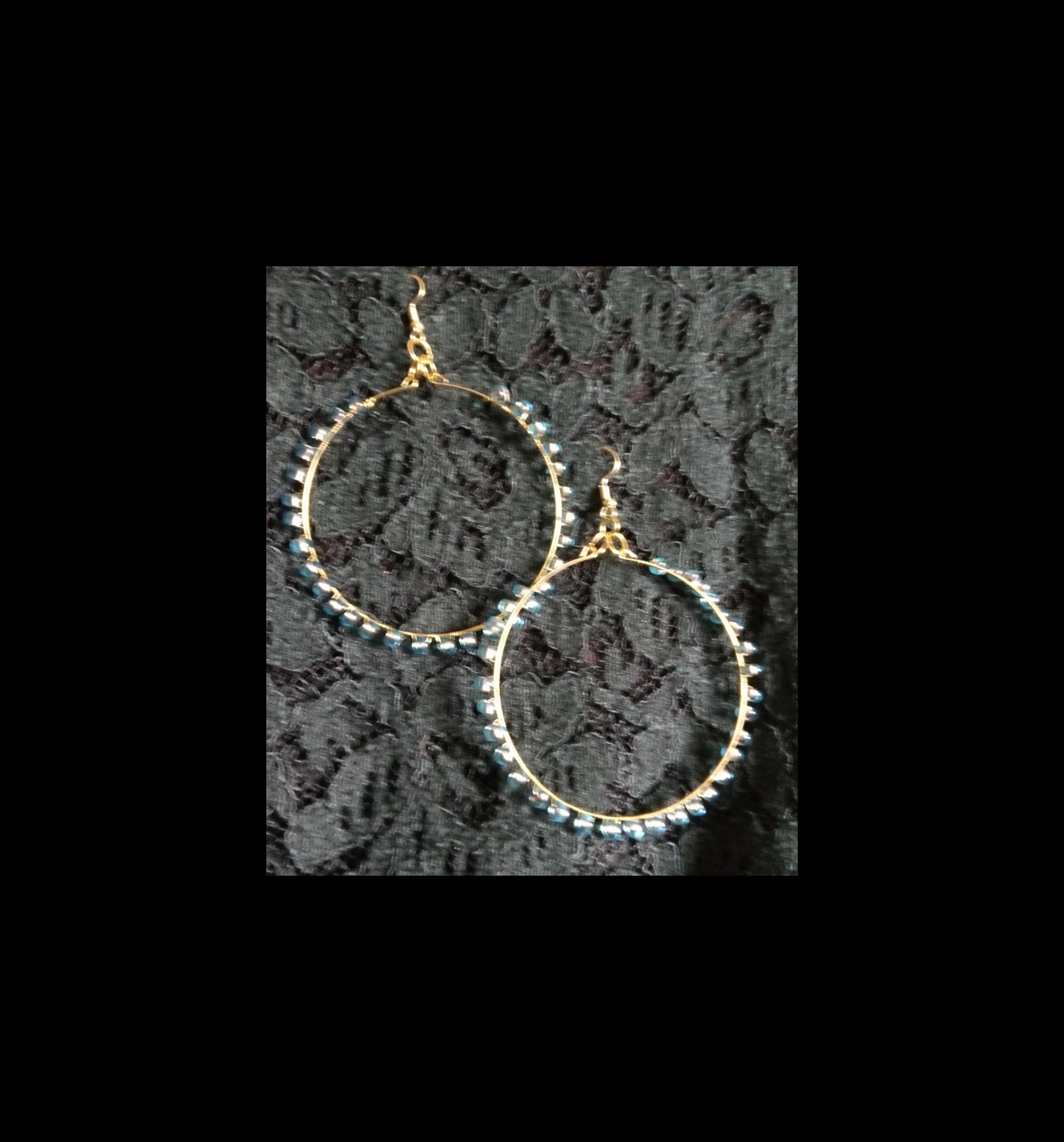PLAIN JANE HOOPS