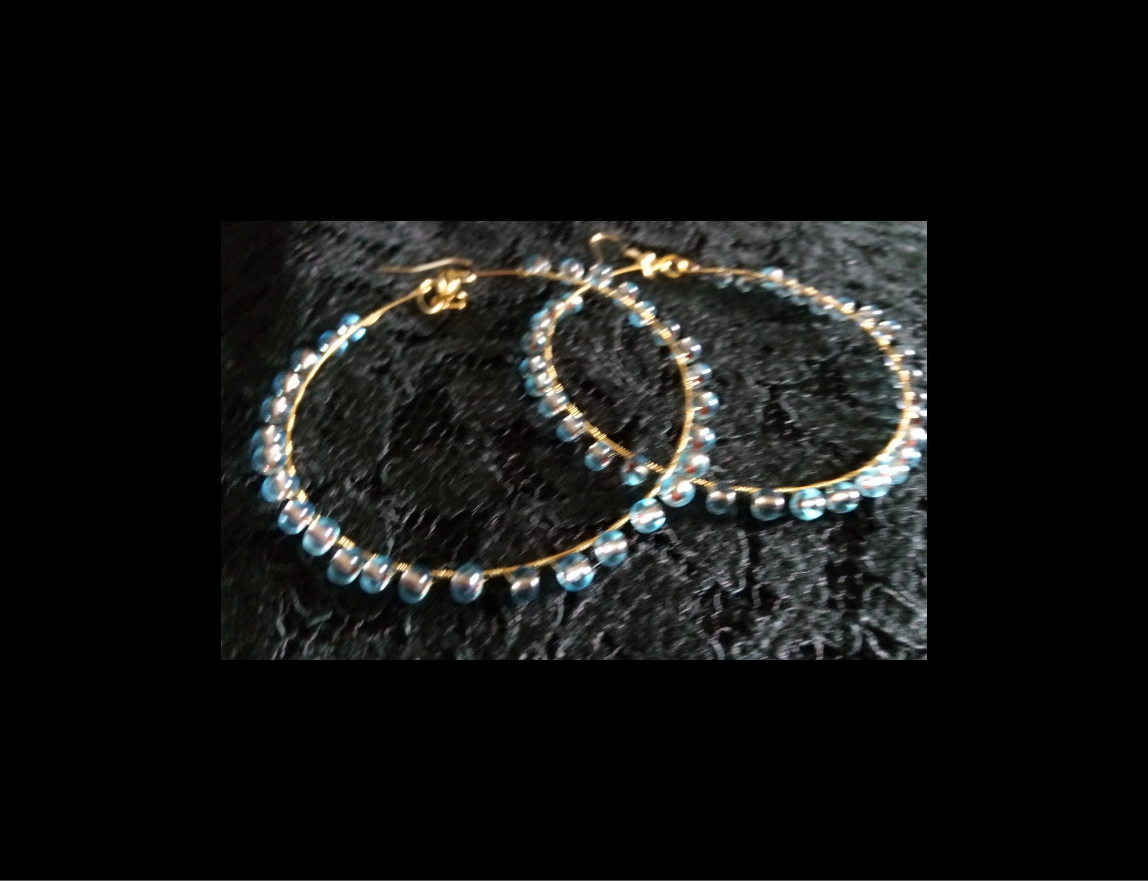 PLAIN JANE HOOPS