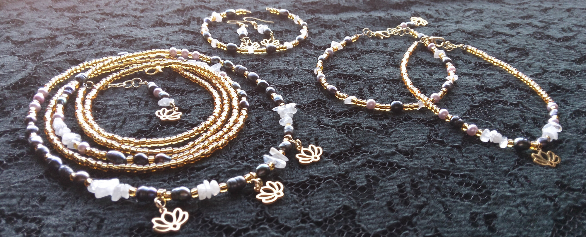 GOLDEN LOTUS ( RAINBOW MOONSTONE)