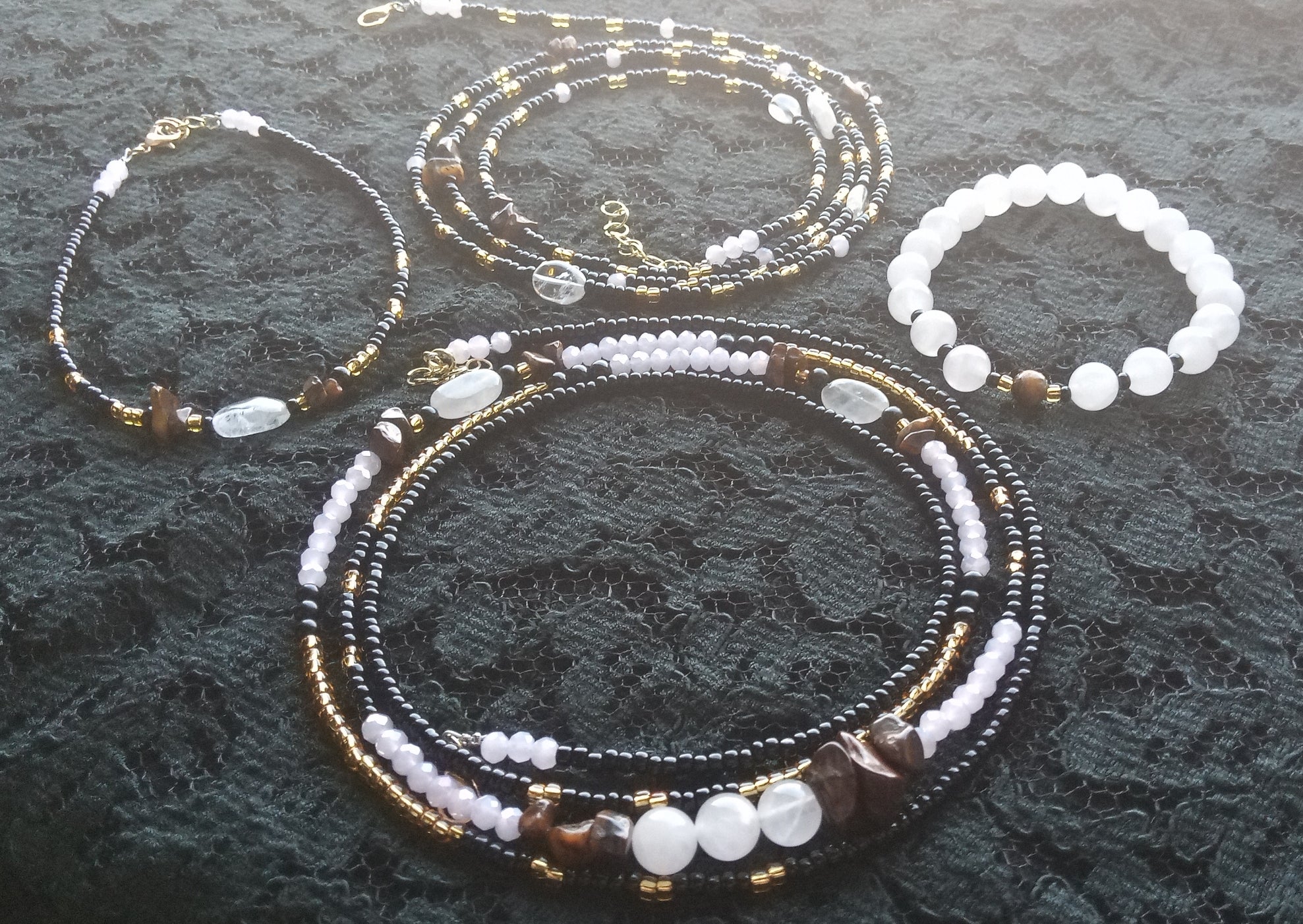 COURAGE TO LOVE ( ROSE QUARTZ & TIGER EYE)