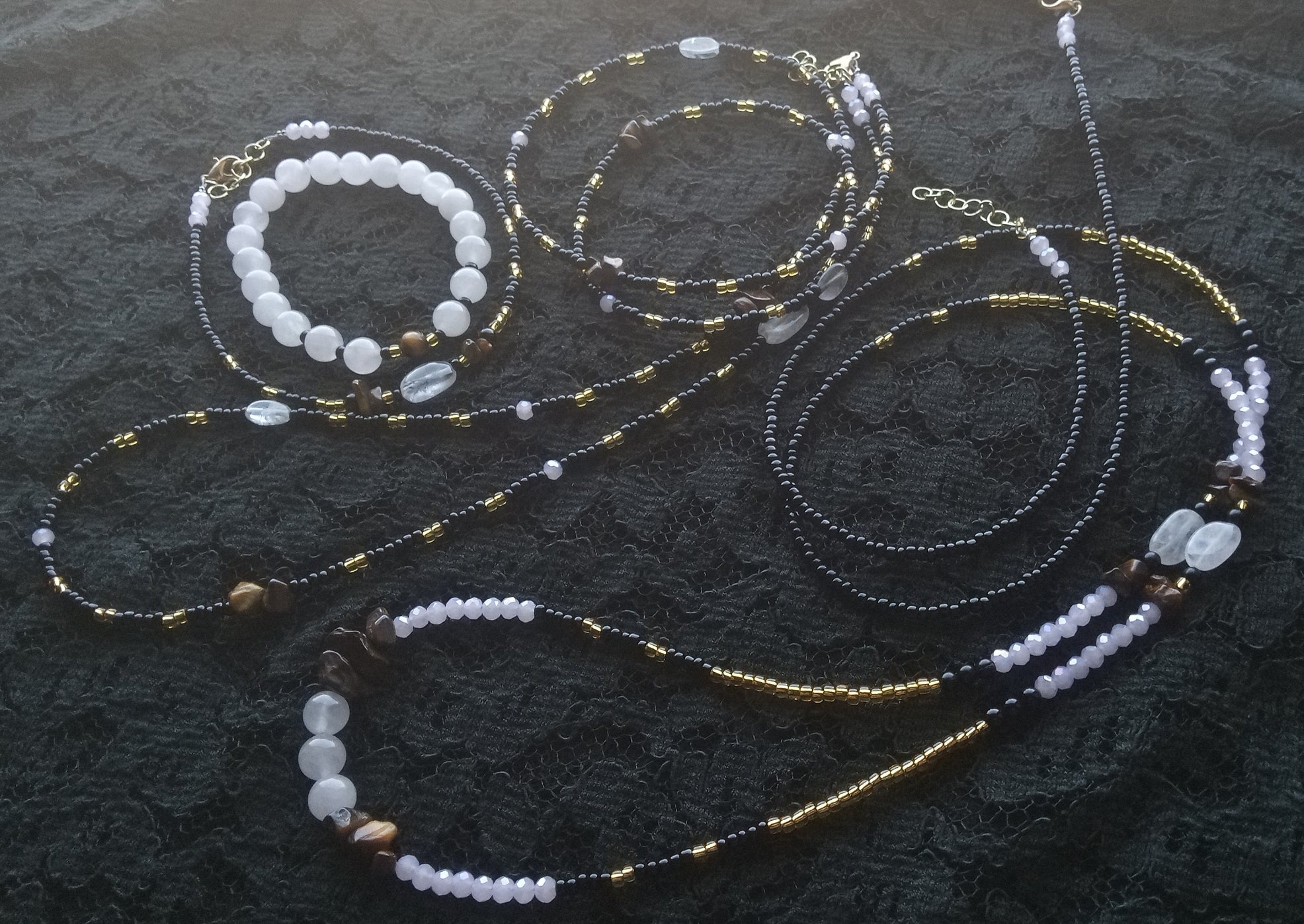 COURAGE TO LOVE ( ROSE QUARTZ & TIGER EYE)
