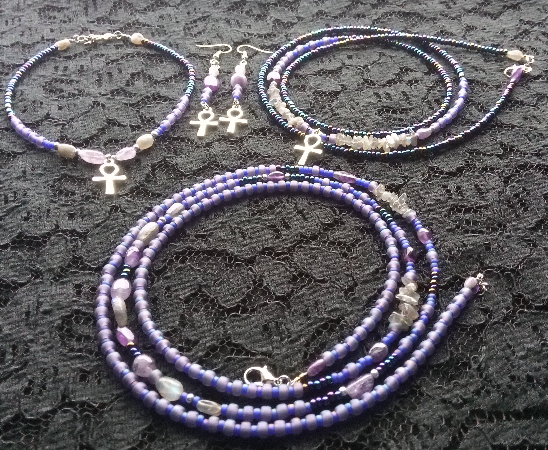 YONIVERSE ( AMETHYST & LABRADORITE)