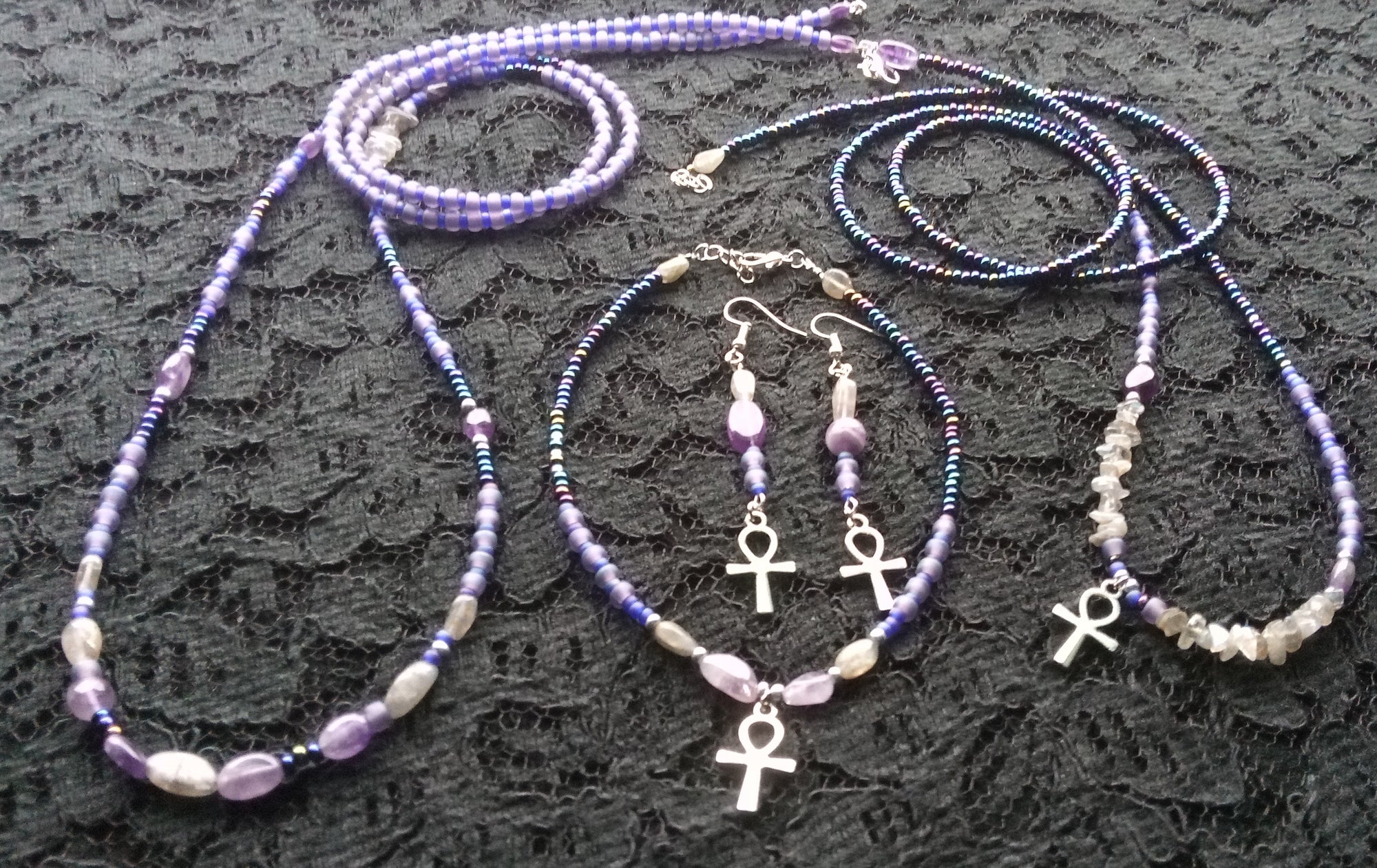 YONIVERSE ( AMETHYST & LABRADORITE)