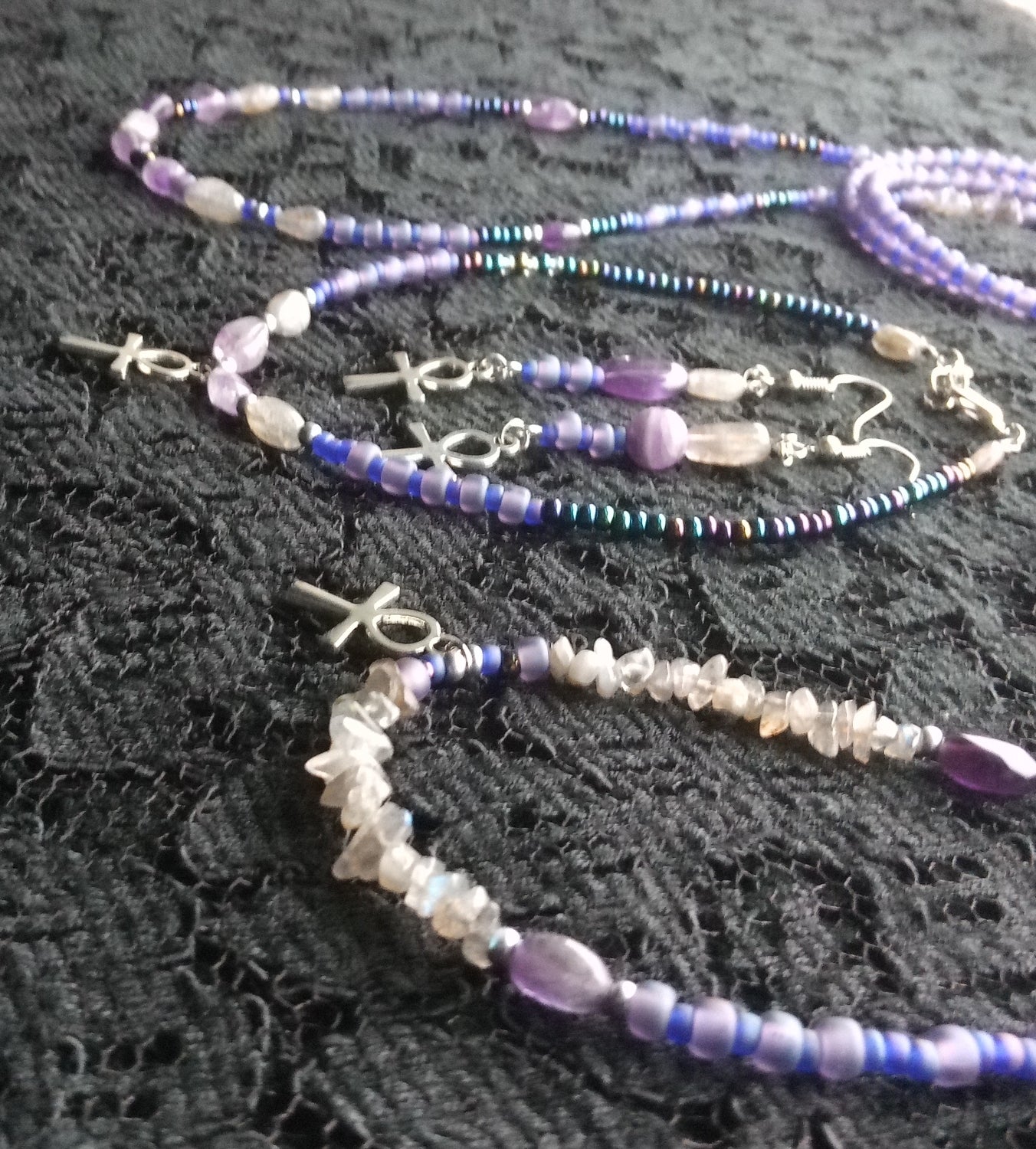 YONIVERSE ( AMETHYST & LABRADORITE)