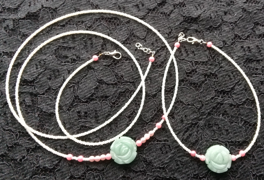 ROSES ( GREEN AVENTURINE)