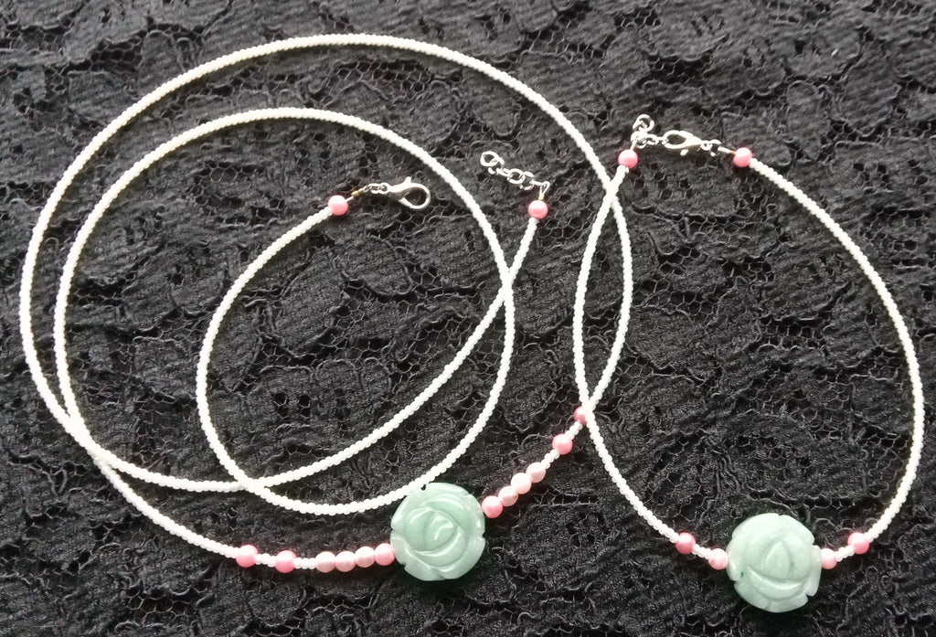 ROSES ( GREEN AVENTURINE)