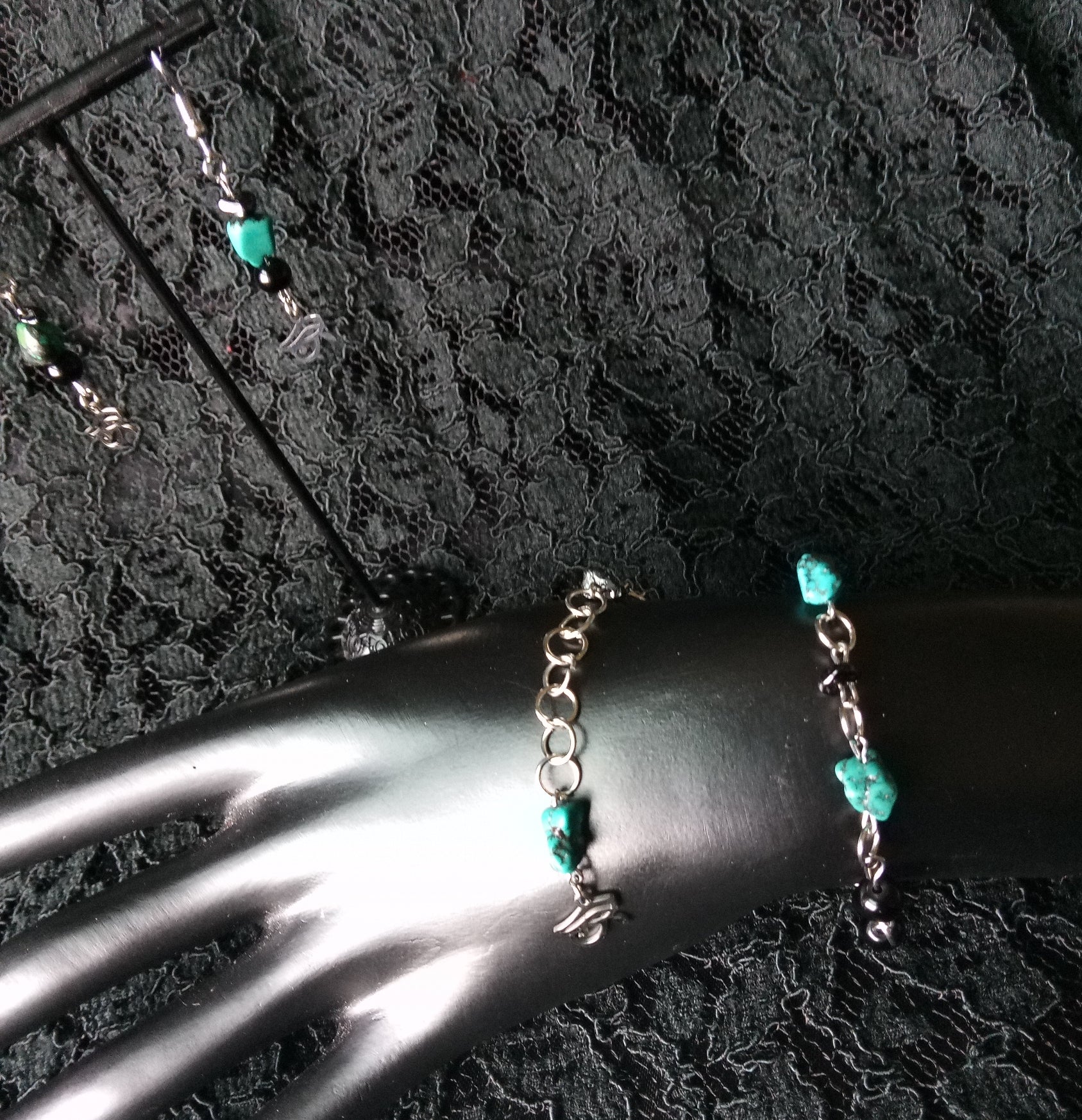 SHE IS PROTECTED (CHAIN LINK BRACELET SET )