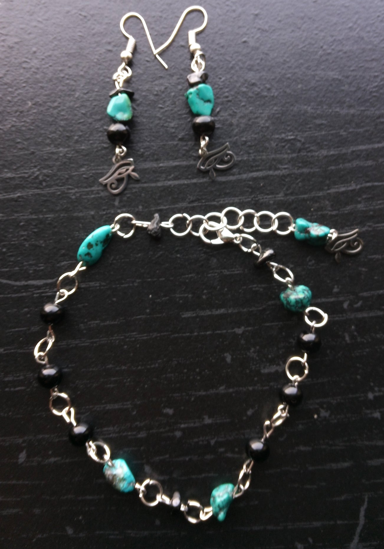 SHE IS PROTECTED (CHAIN LINK BRACELET SET )