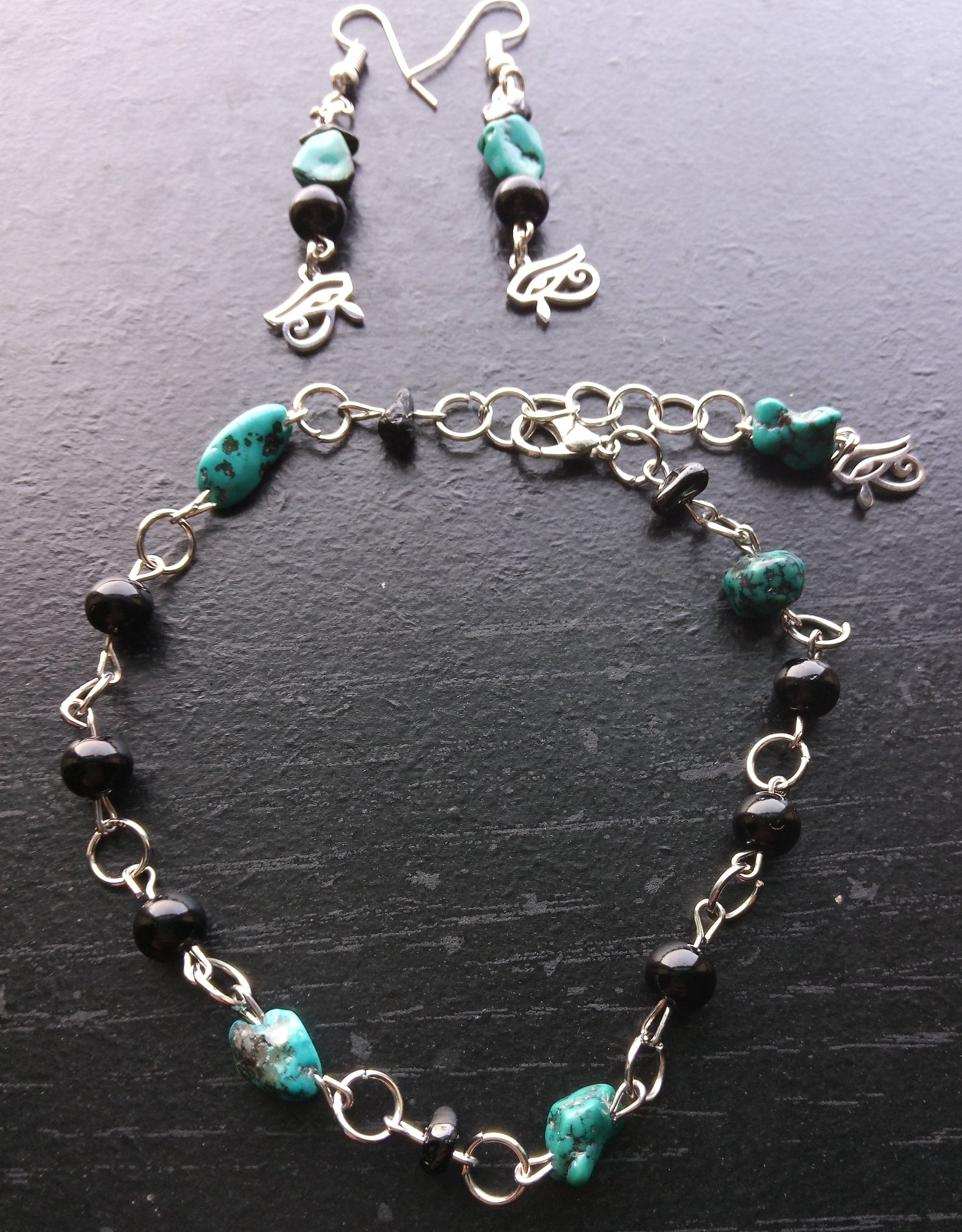 SHE IS PROTECTED (CHAIN LINK BRACELET SET )
