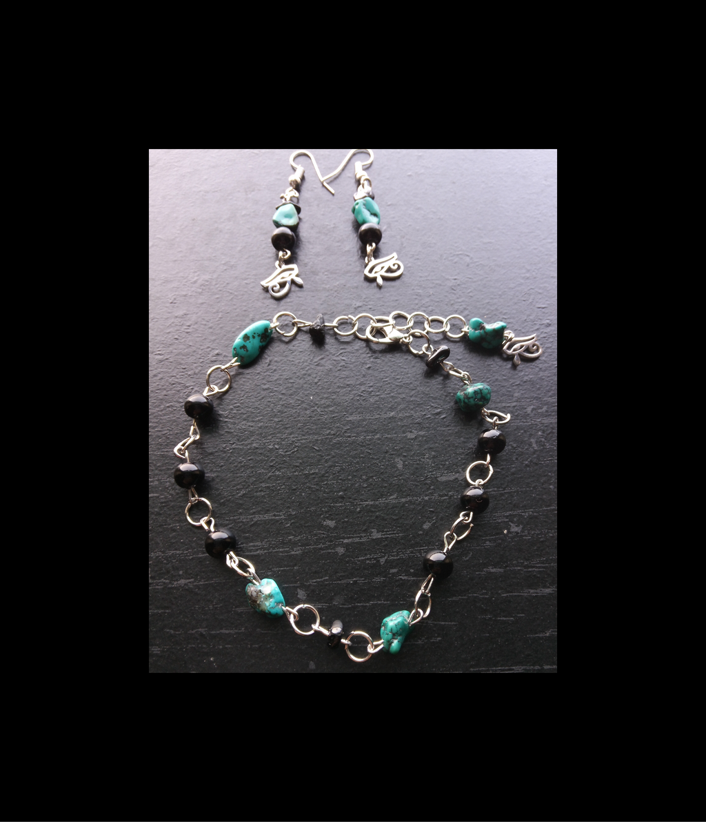 SHE IS PROTECTED (CHAIN LINK BRACELET SET )