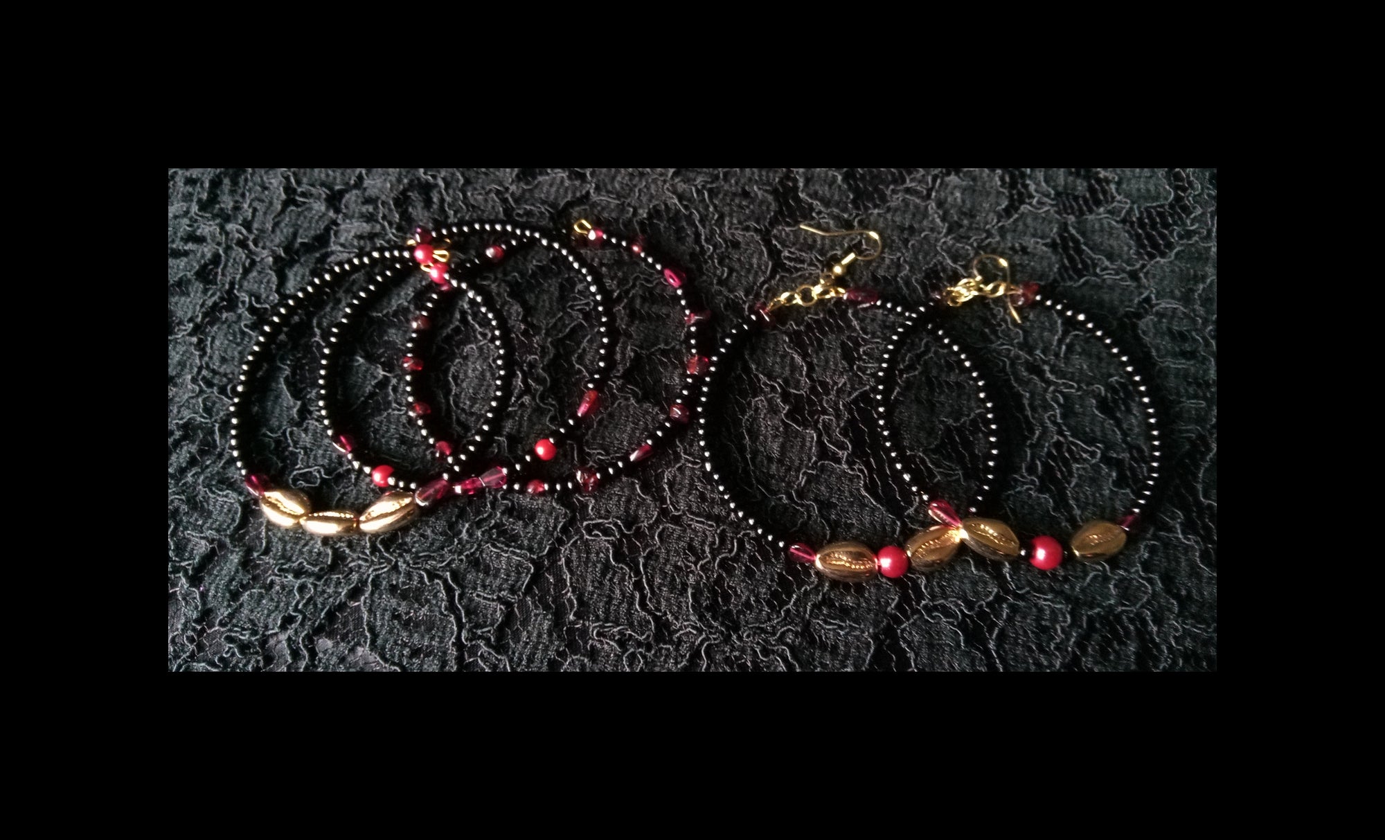 GARNET BANGLES AND HOOP EARRINGS
