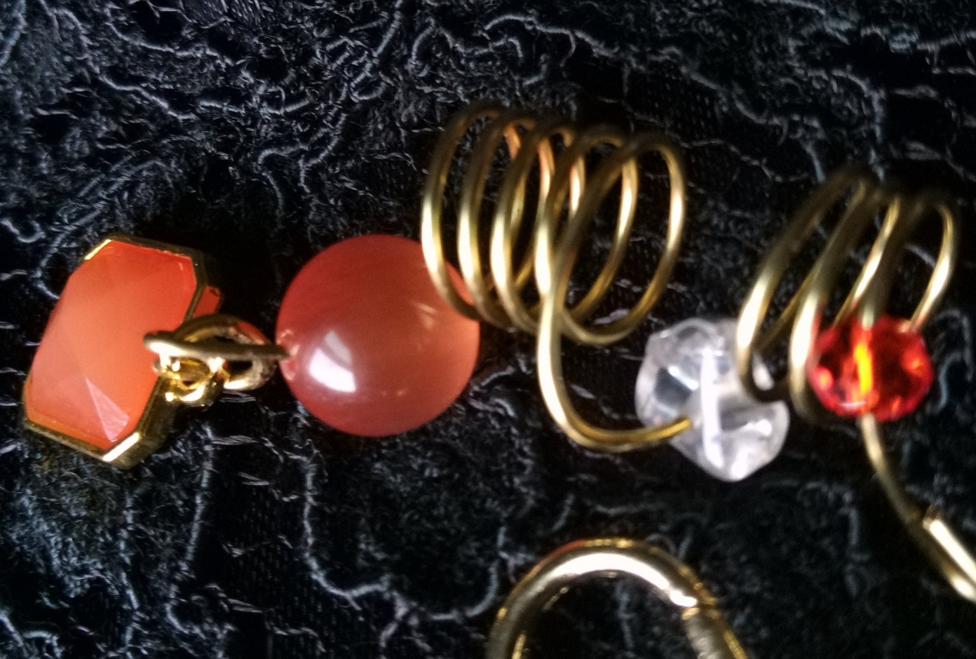 A GODDESSES WISDOM ( LOC JEWELRY SET )