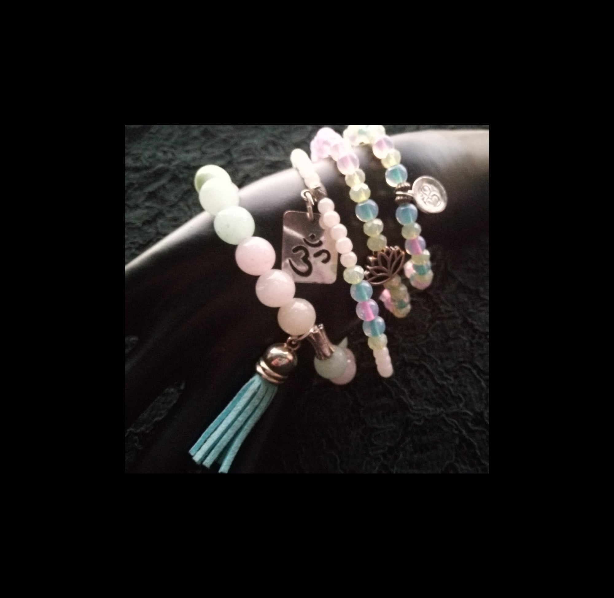 HER SOFTNESS ( BRACELET SET )