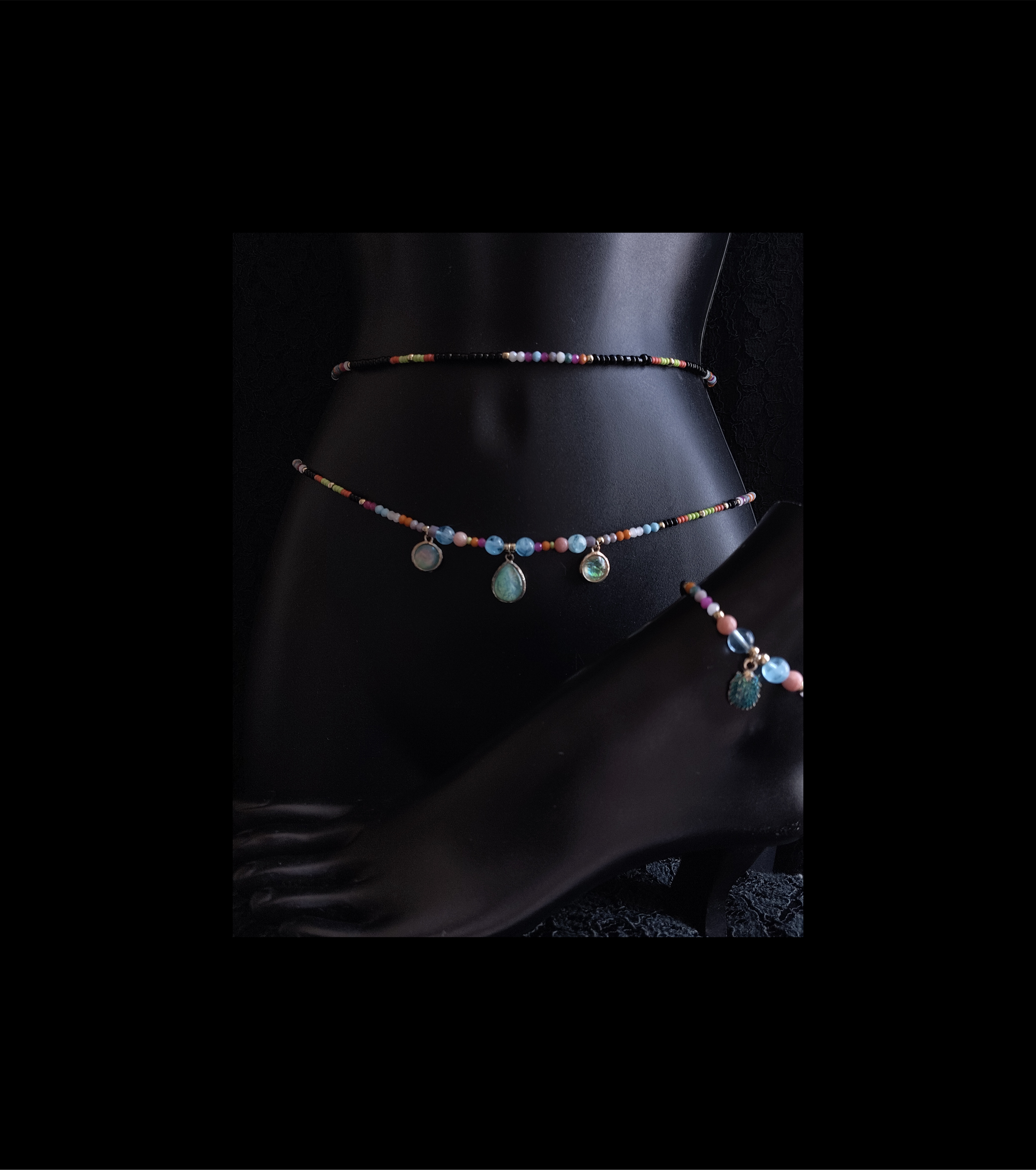 HER INNER RHYTHM ( TIE )