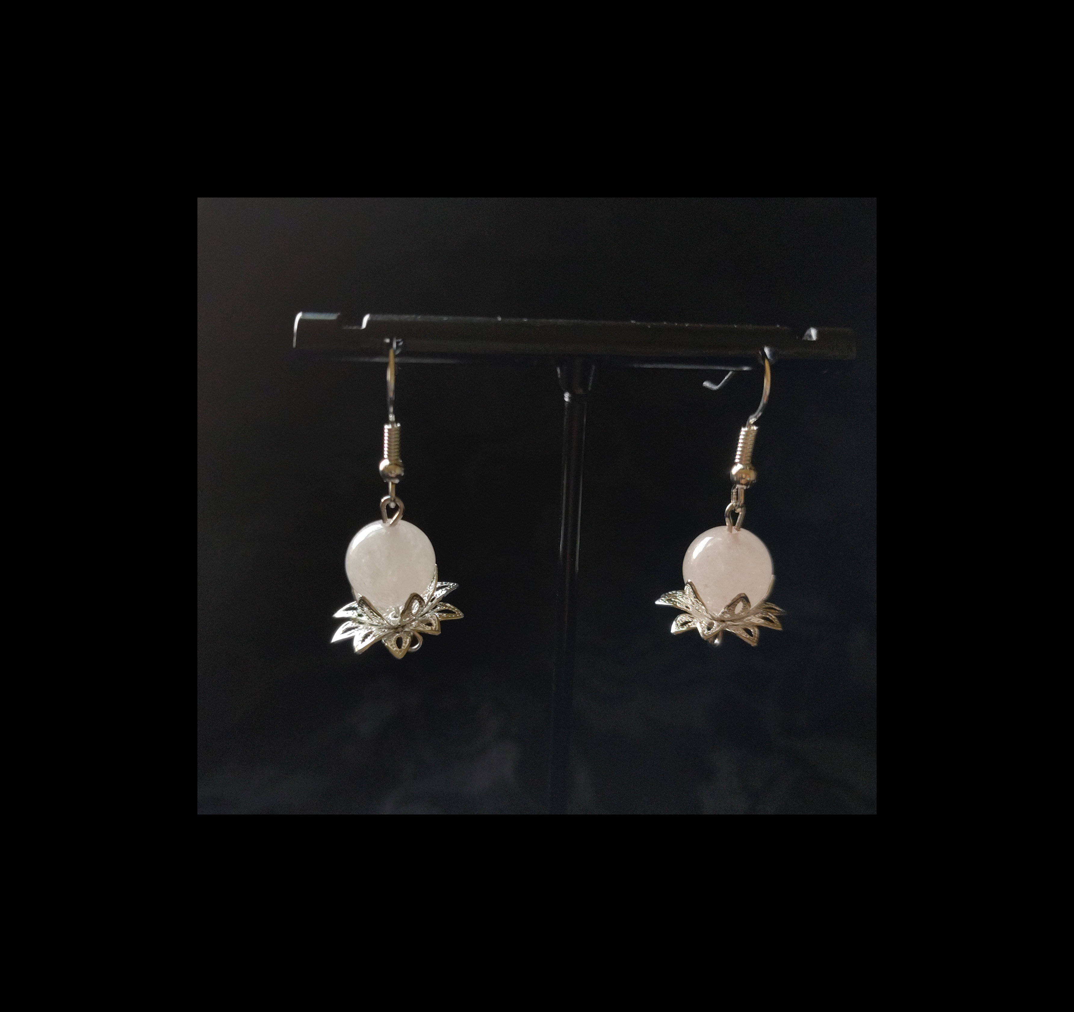 LOTUS FLOWER DROPS ( ROSE QUARTZ)