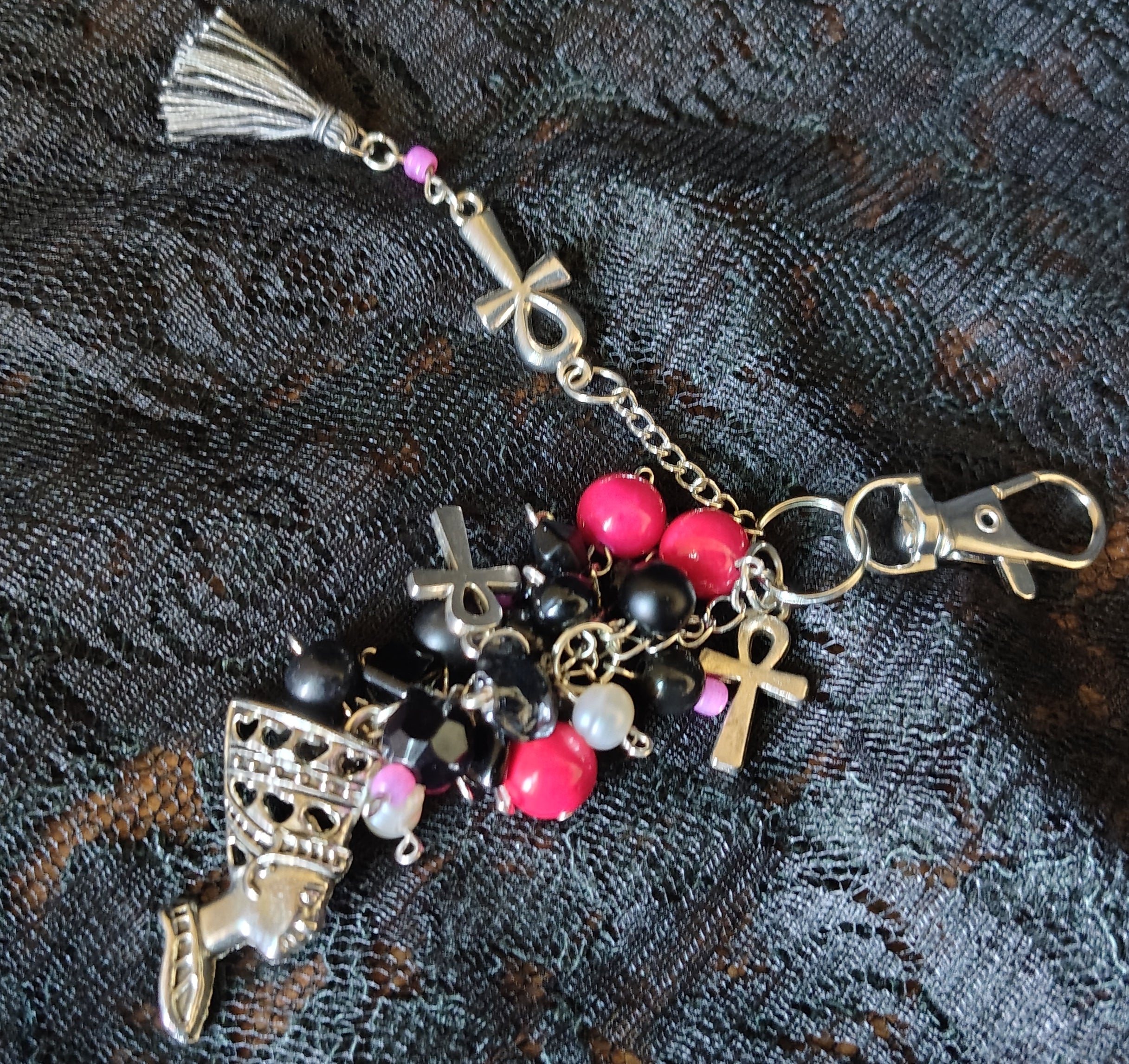 THE GODDESS TASSEL PURSE CHARM